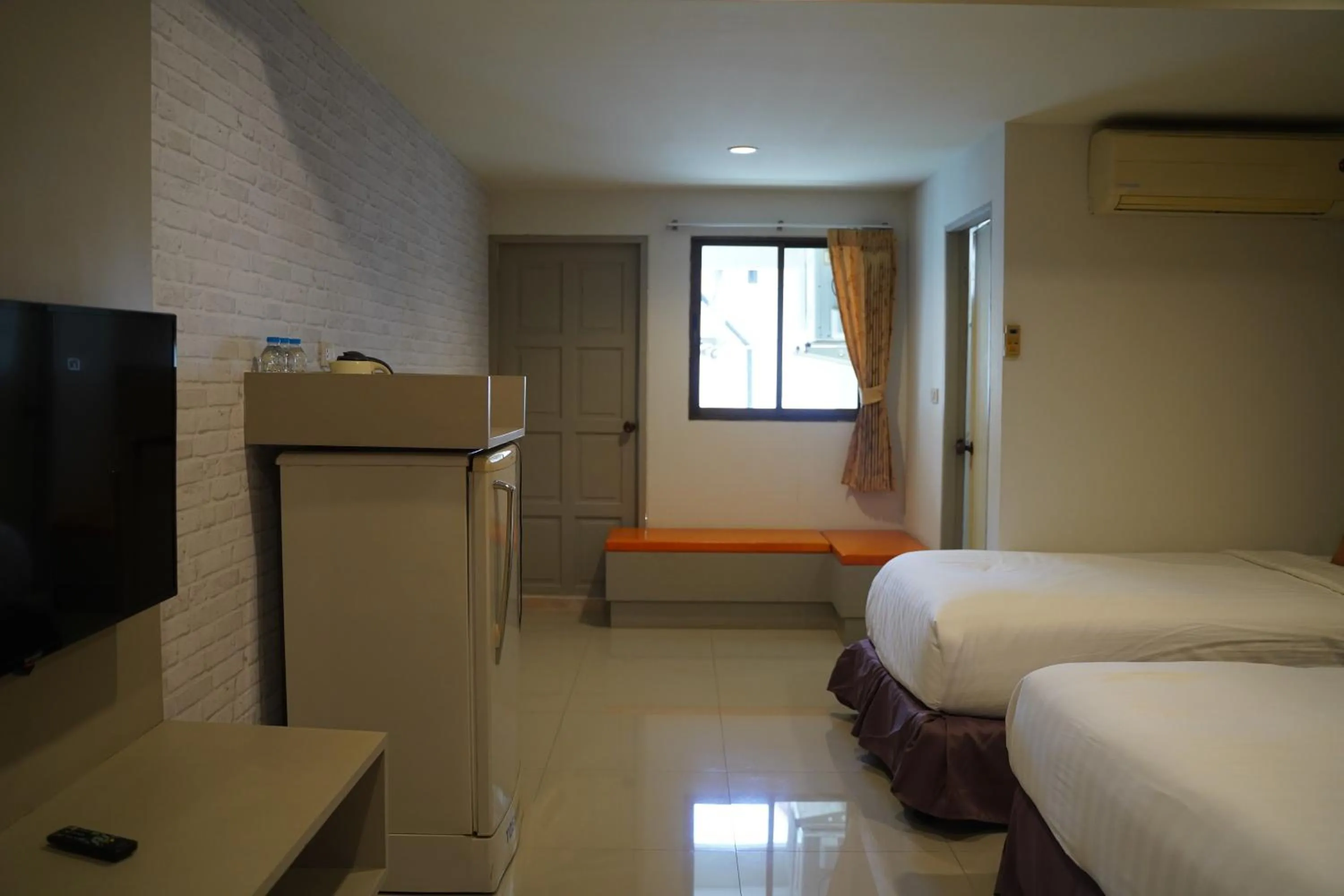 TV and multimedia, Bed in V Style Pattaya North Beach