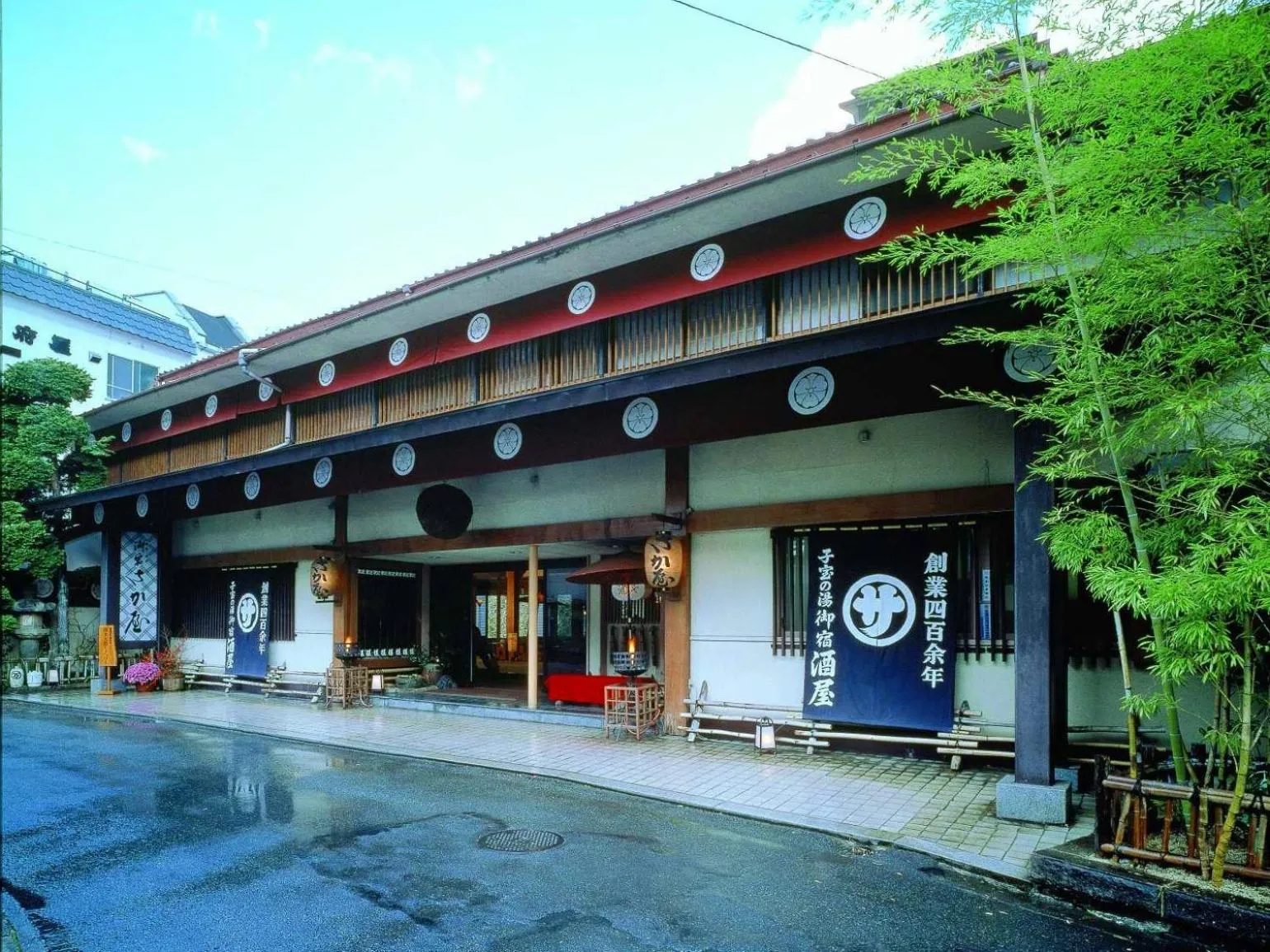 Property building in Sakaya Ryokan Yoshina Onsen