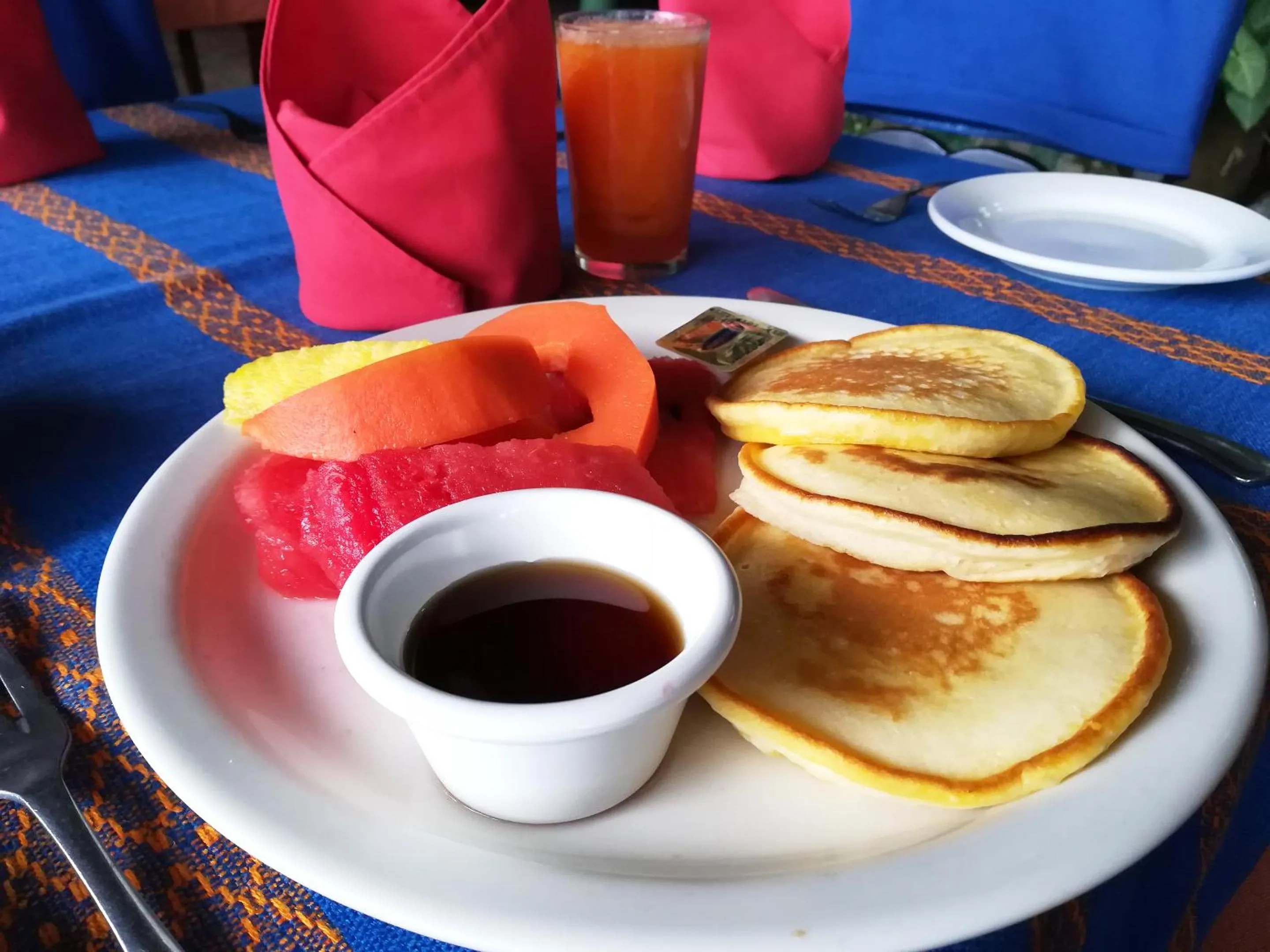 Breakfast in La Posada de Suchitlan