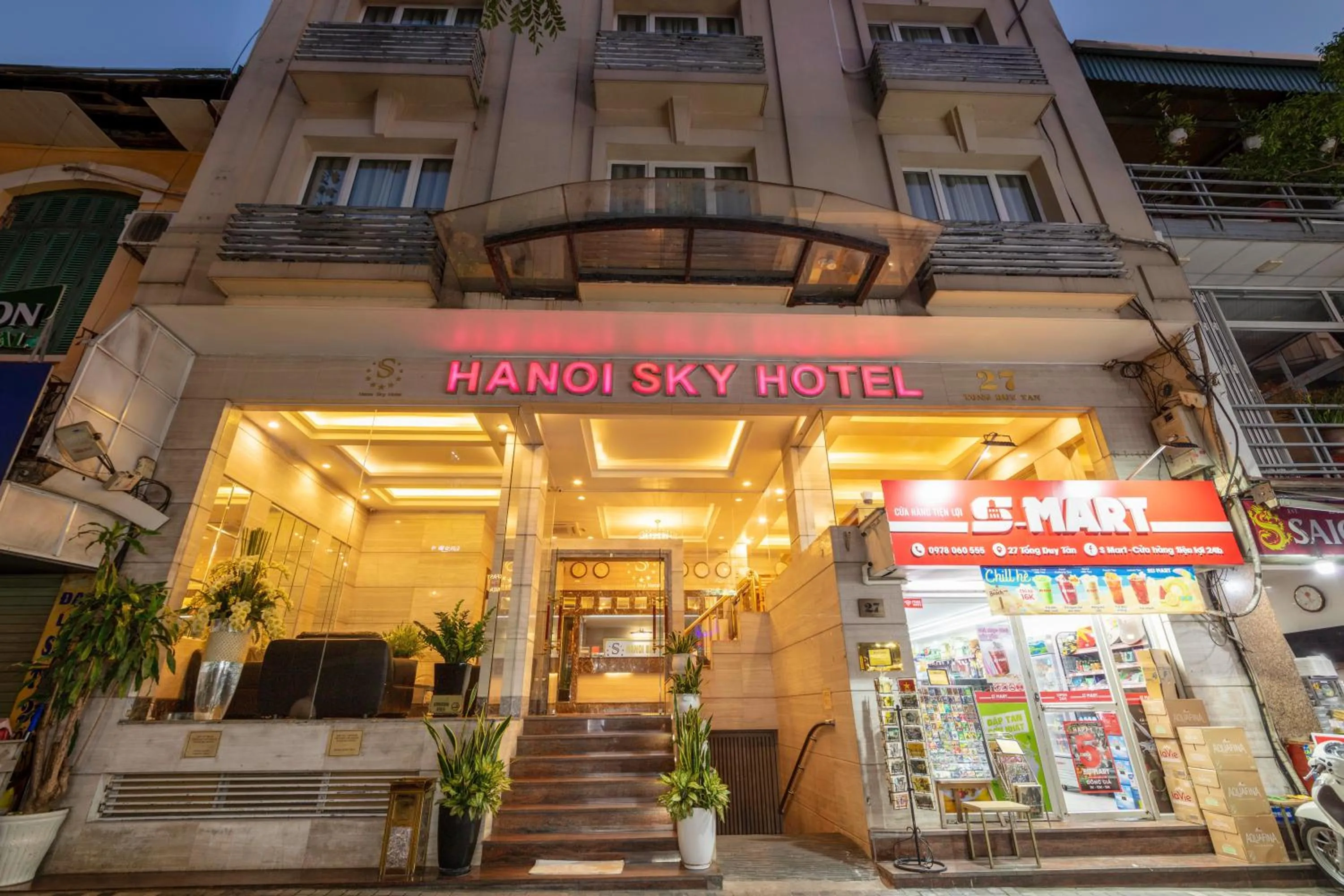 Property building in Skygem Boutique Hotel