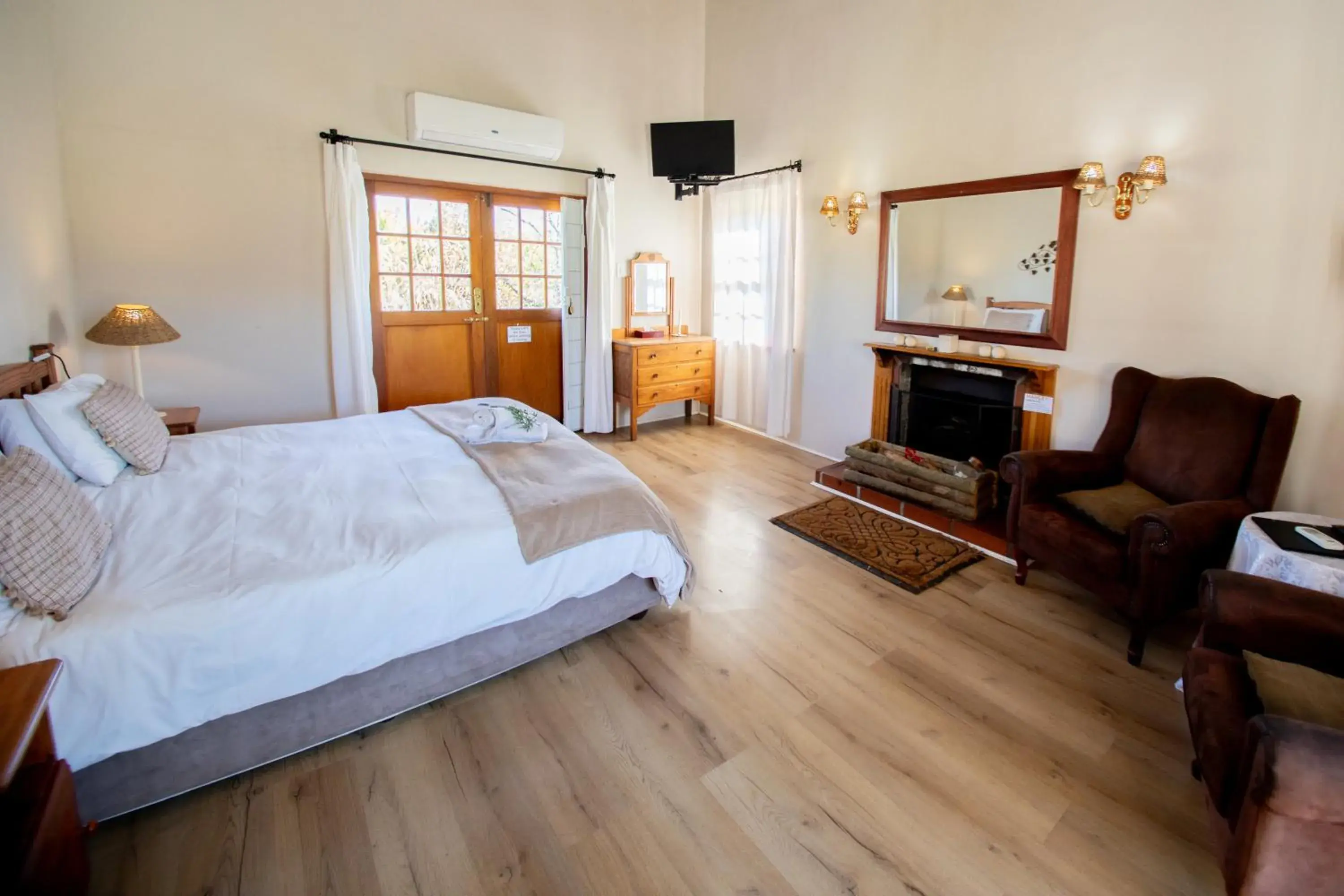 Comfort Cottage in Manley Wine Estate Comfort Cottage in Manley Wine Estate