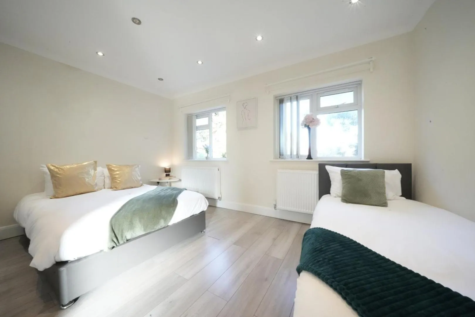 Bed in The Close Airport