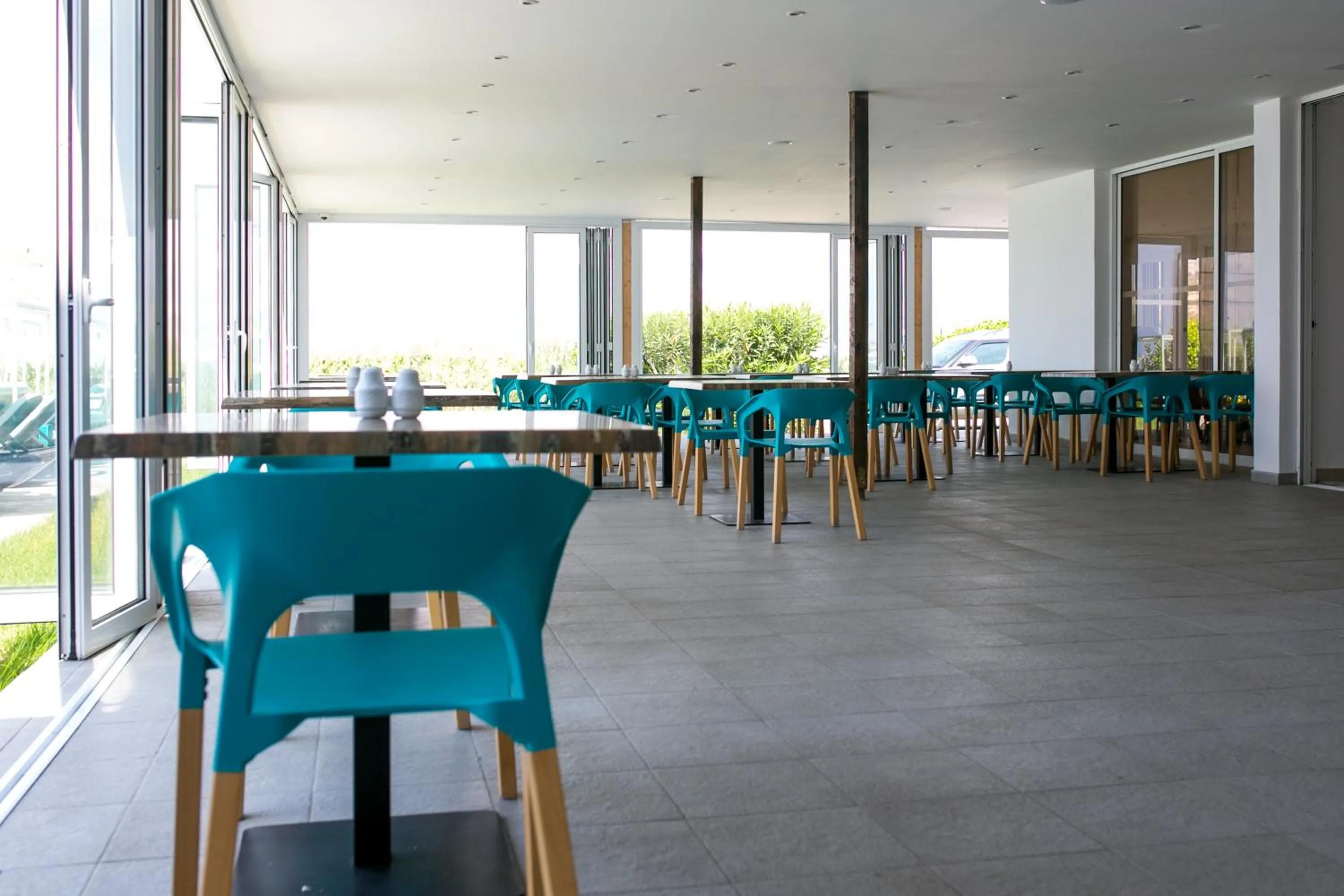 Restaurant/places to eat in Marica's Boutique Hotel