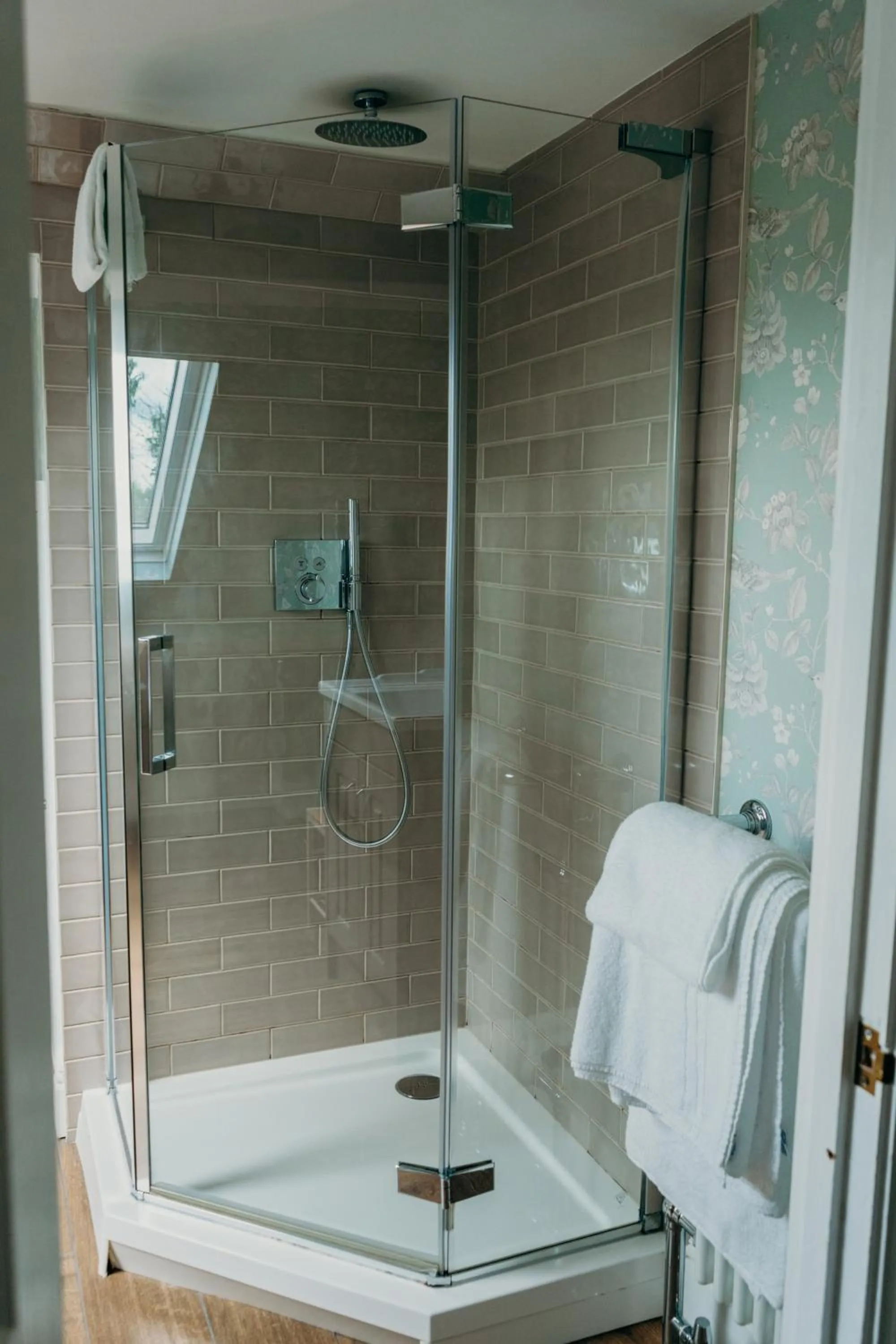 Bathroom in Lydford House