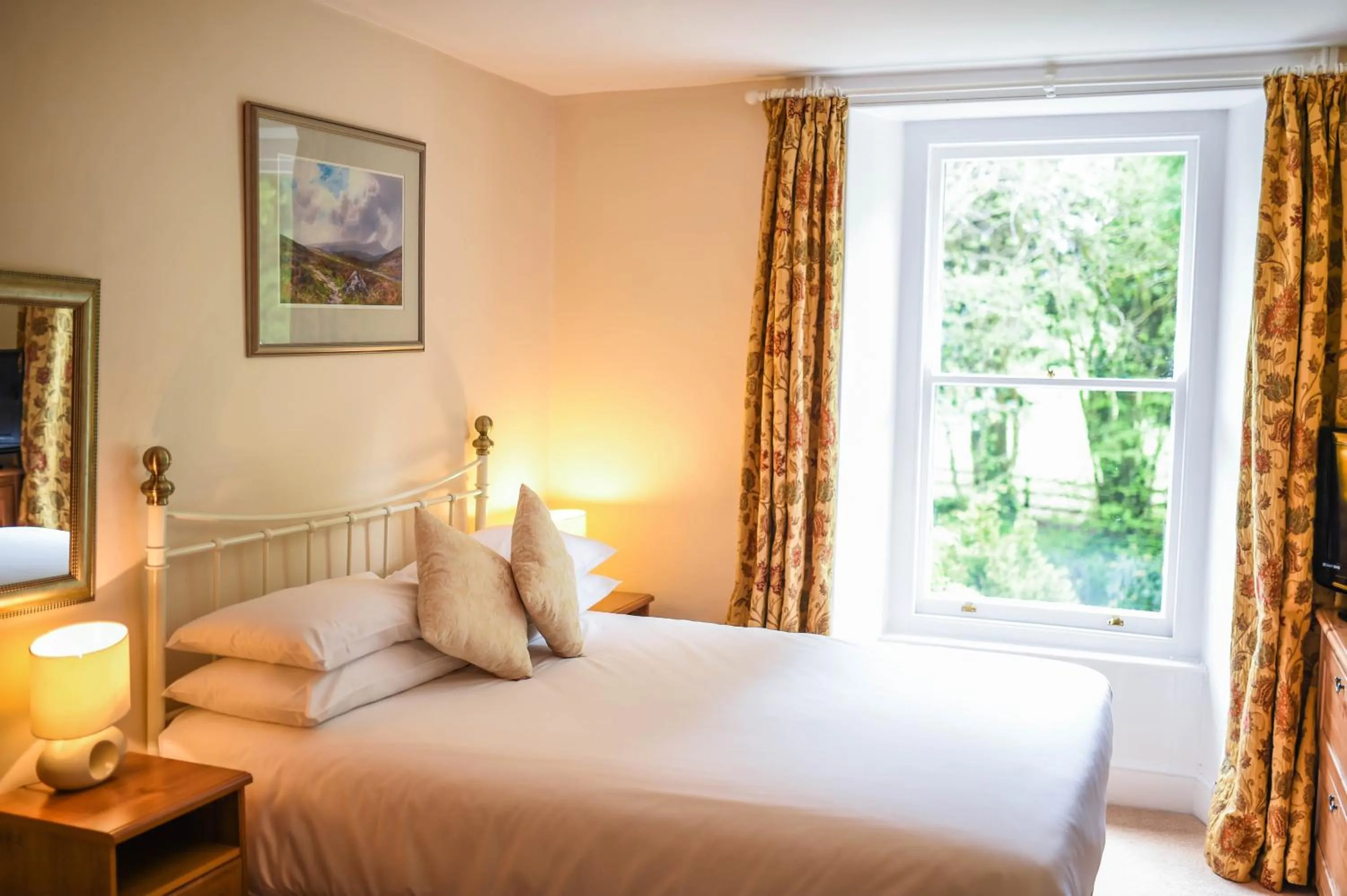 Day, Bed in Lydford House