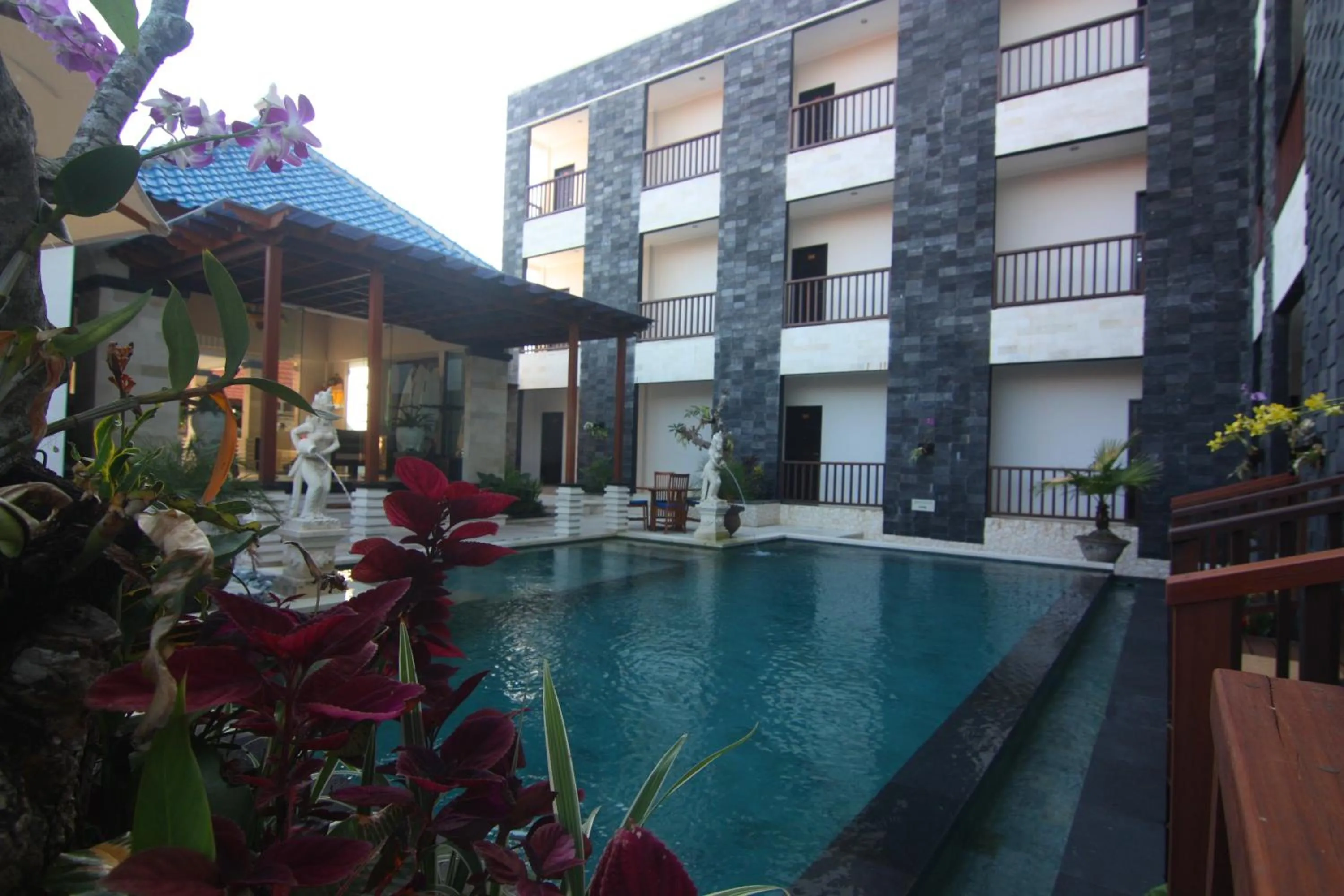 Property building in Mamo Hotel Uluwatu