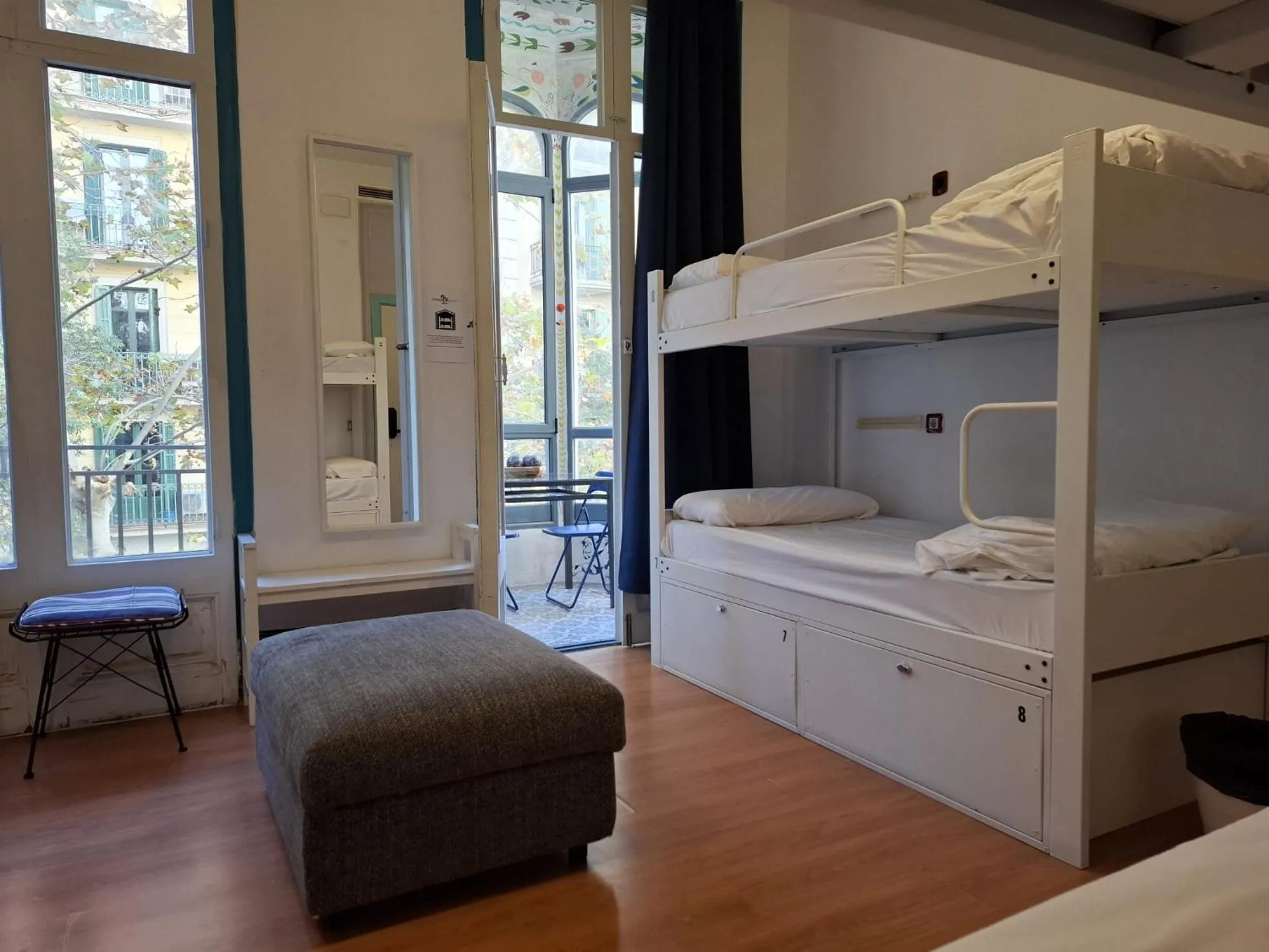 Bed in Mediterranean Hostel Barcelona