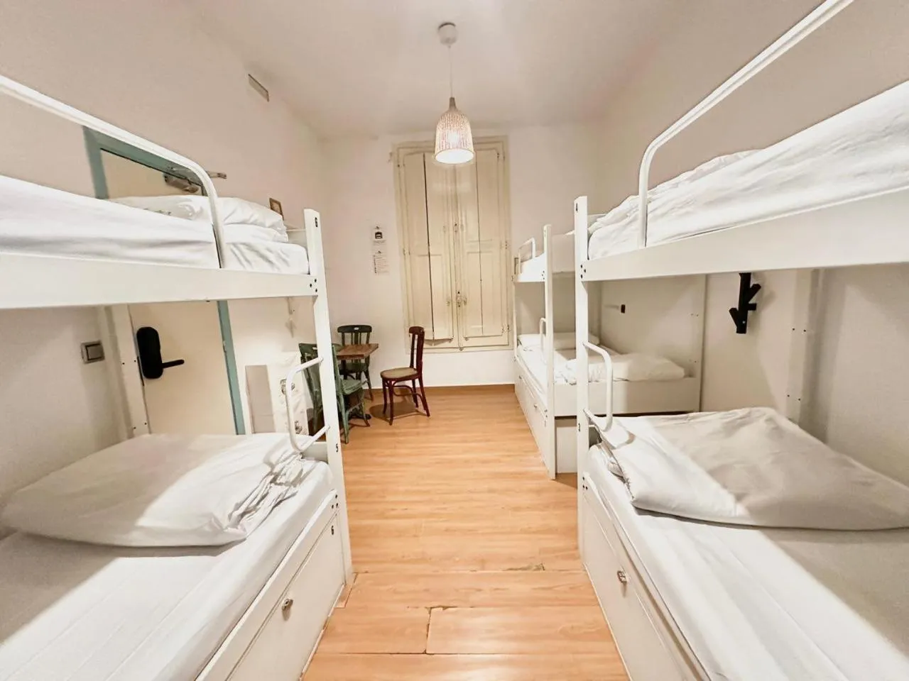 Bed in Mediterranean Hostel Barcelona