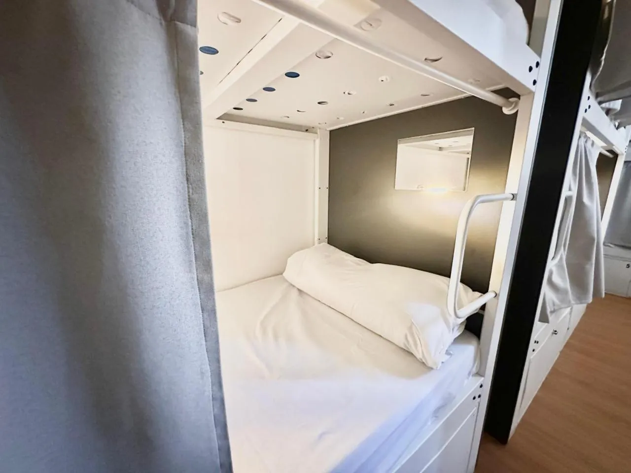 Bed in Mediterranean Hostel Barcelona