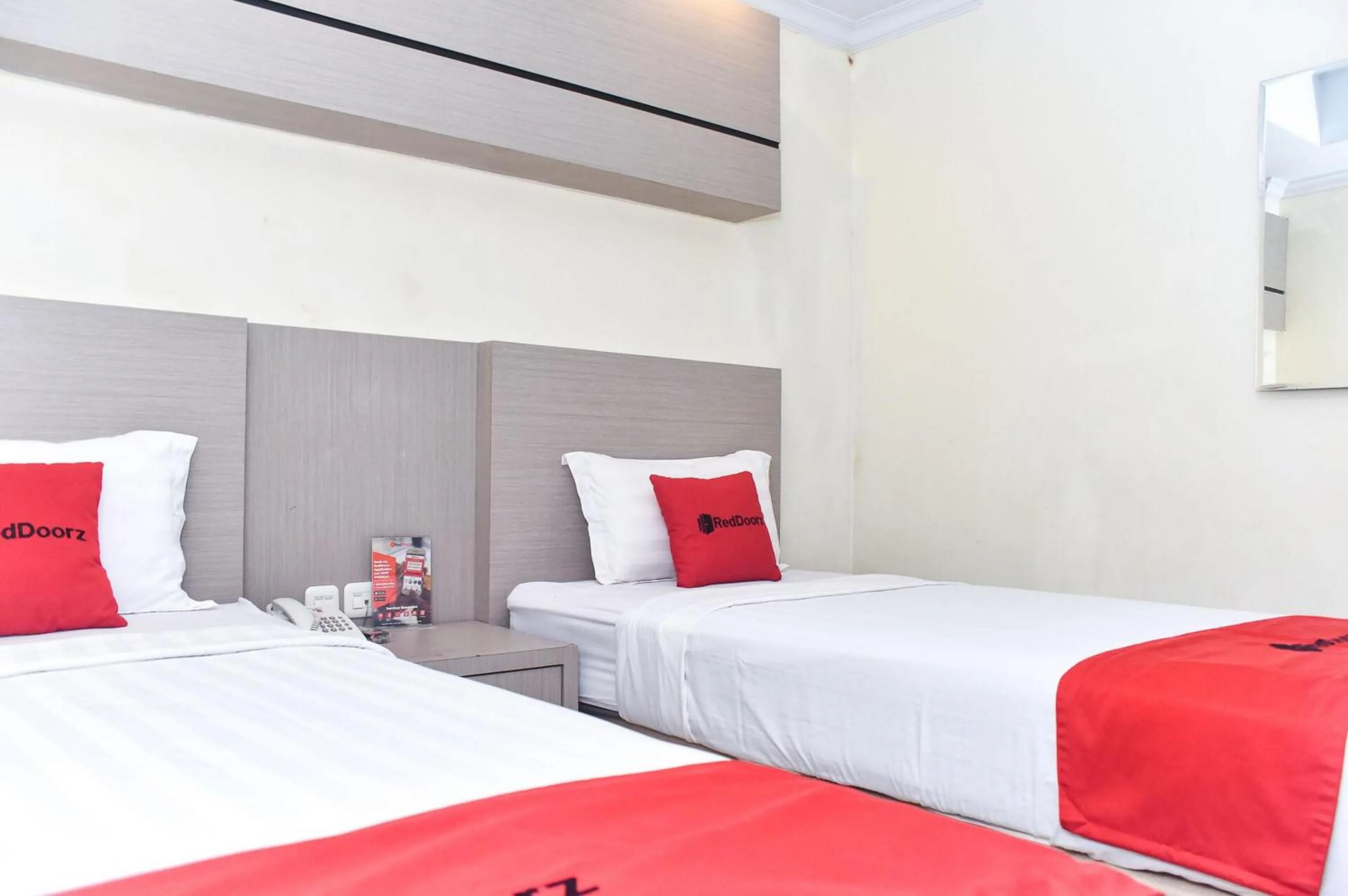 Bedroom, Bed in Reddoorz Plus near Makassar Town Square