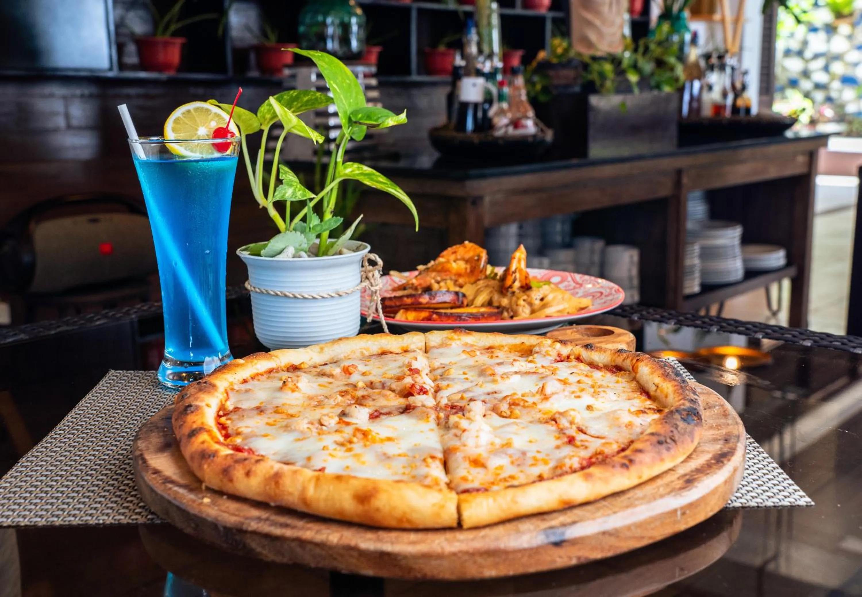 Restaurant/places to eat in Altamare Dive and Leisure Resort Anilao