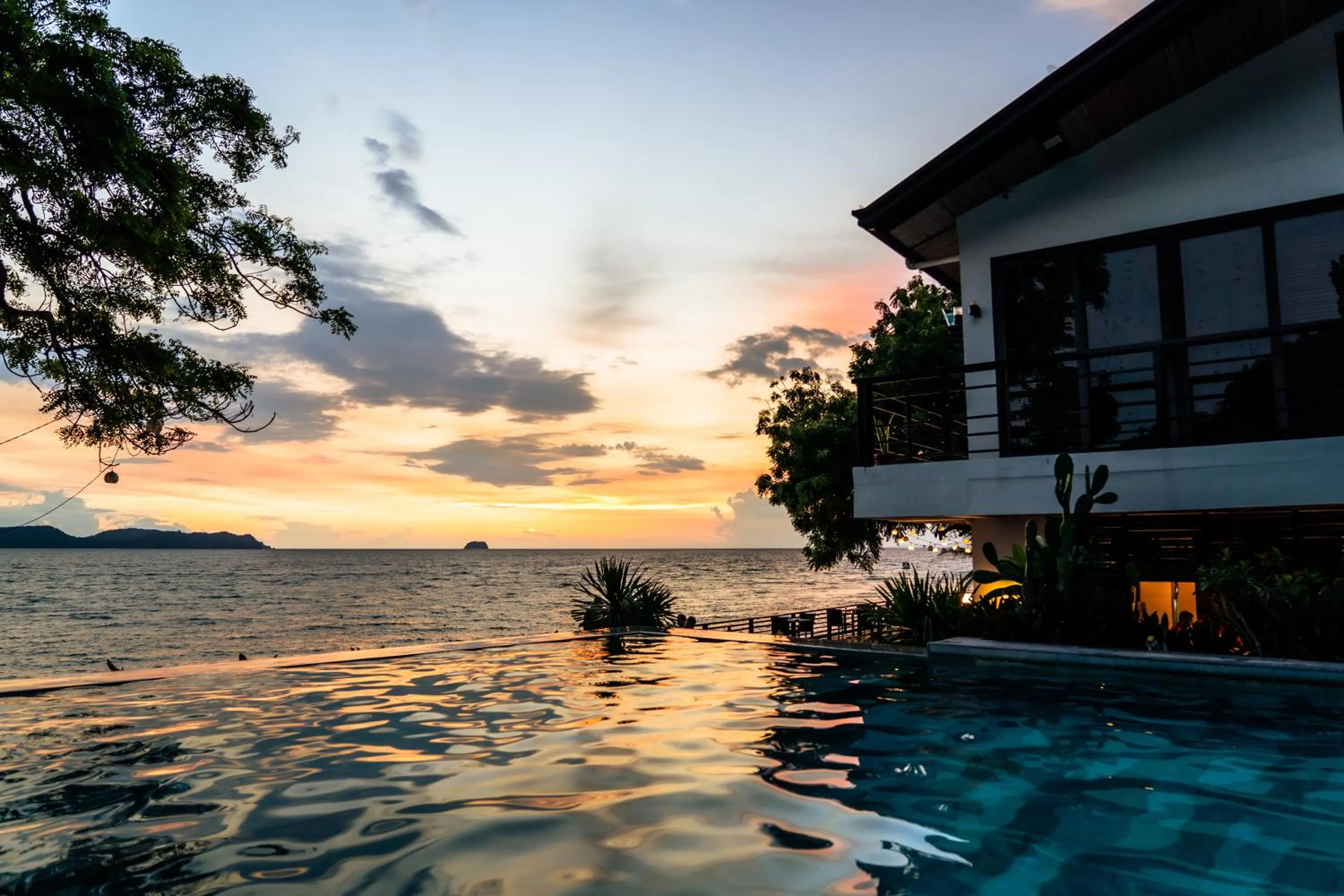 Swimming pool in Altamare Dive and Leisure Resort Anilao