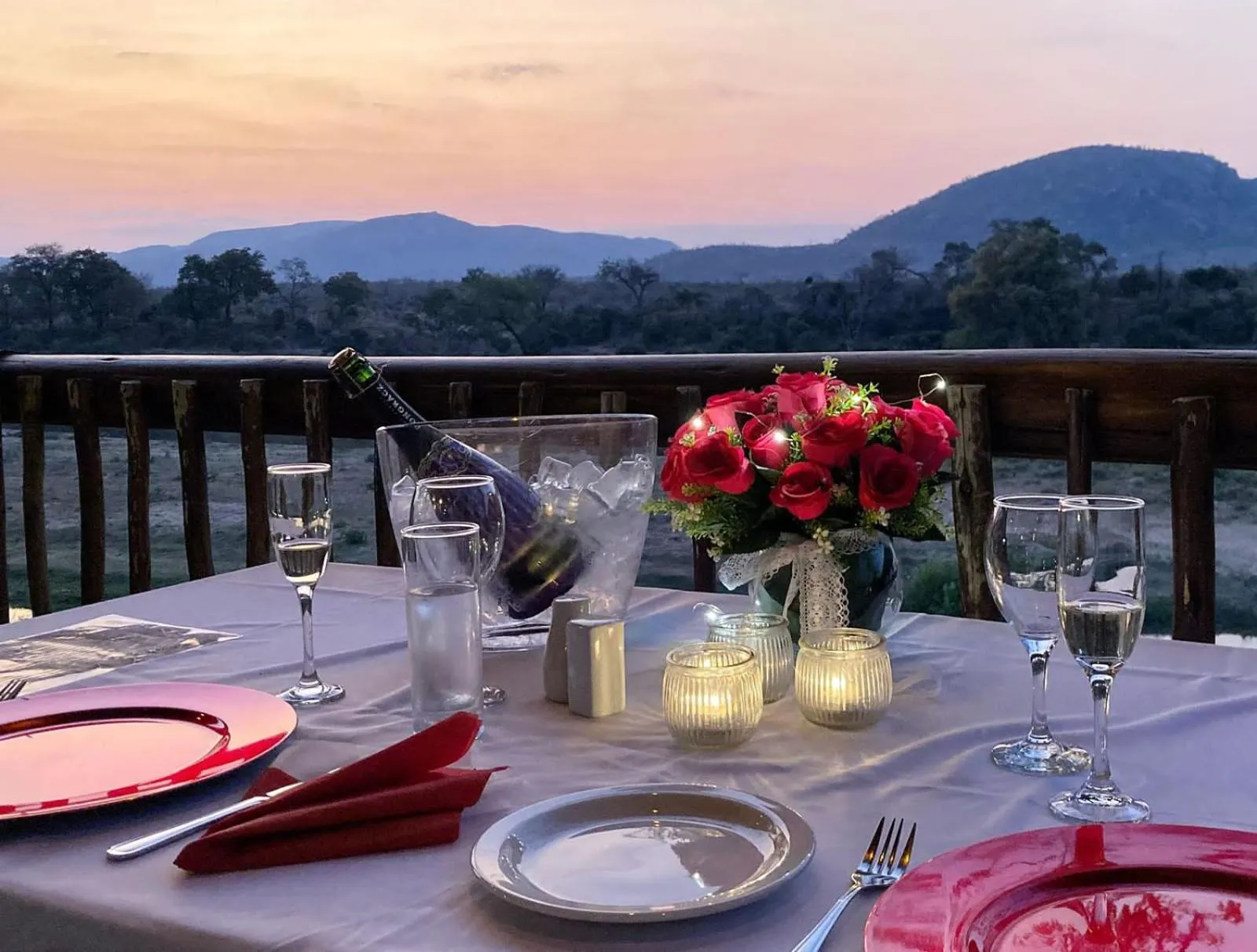 Restaurant/places to eat in Rio Vista Lodge