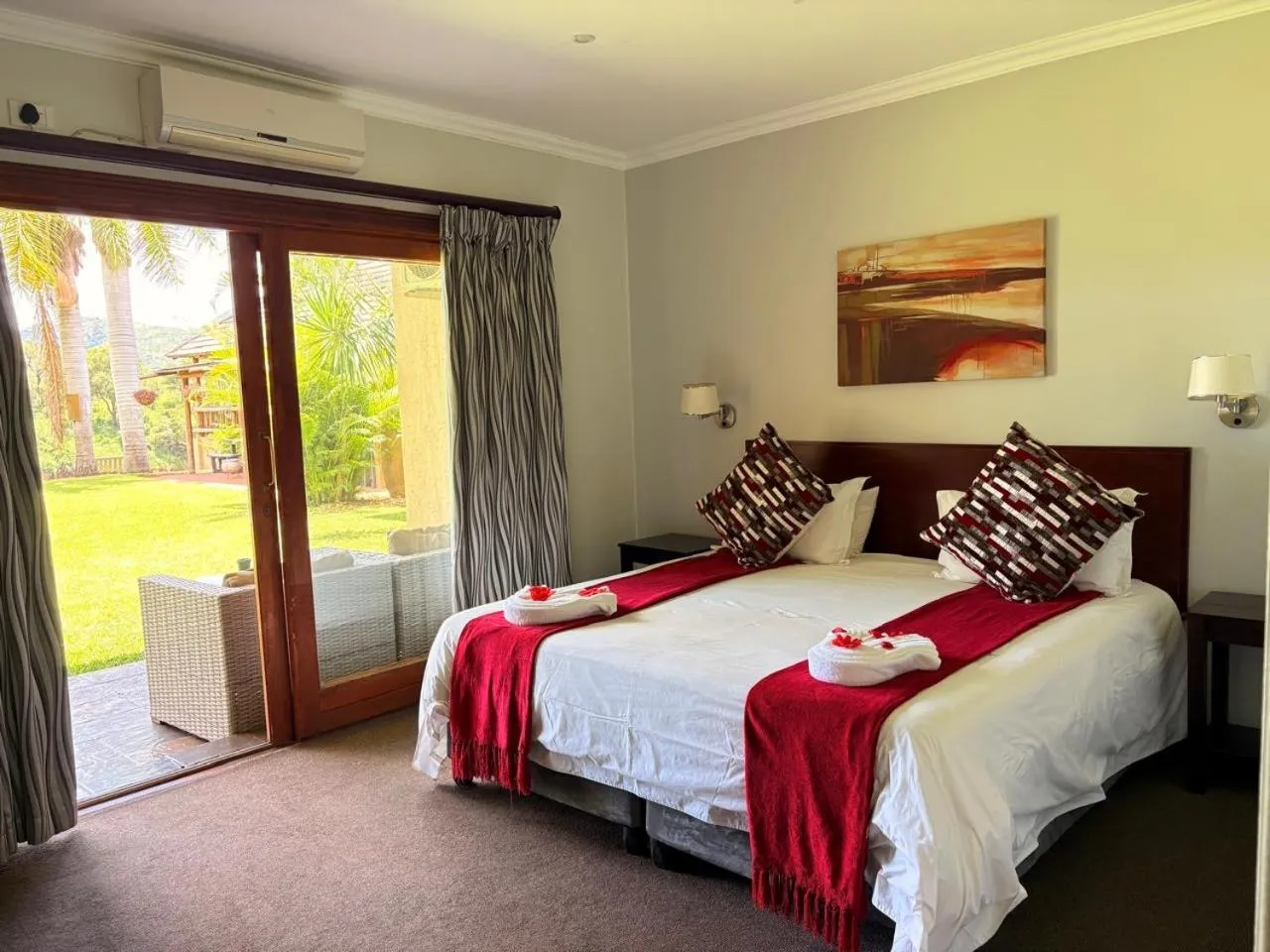 Bed in Rio Vista Lodge