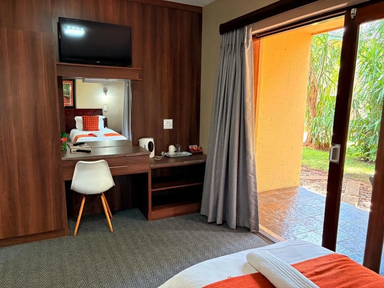 Bed in Rio Vista Lodge