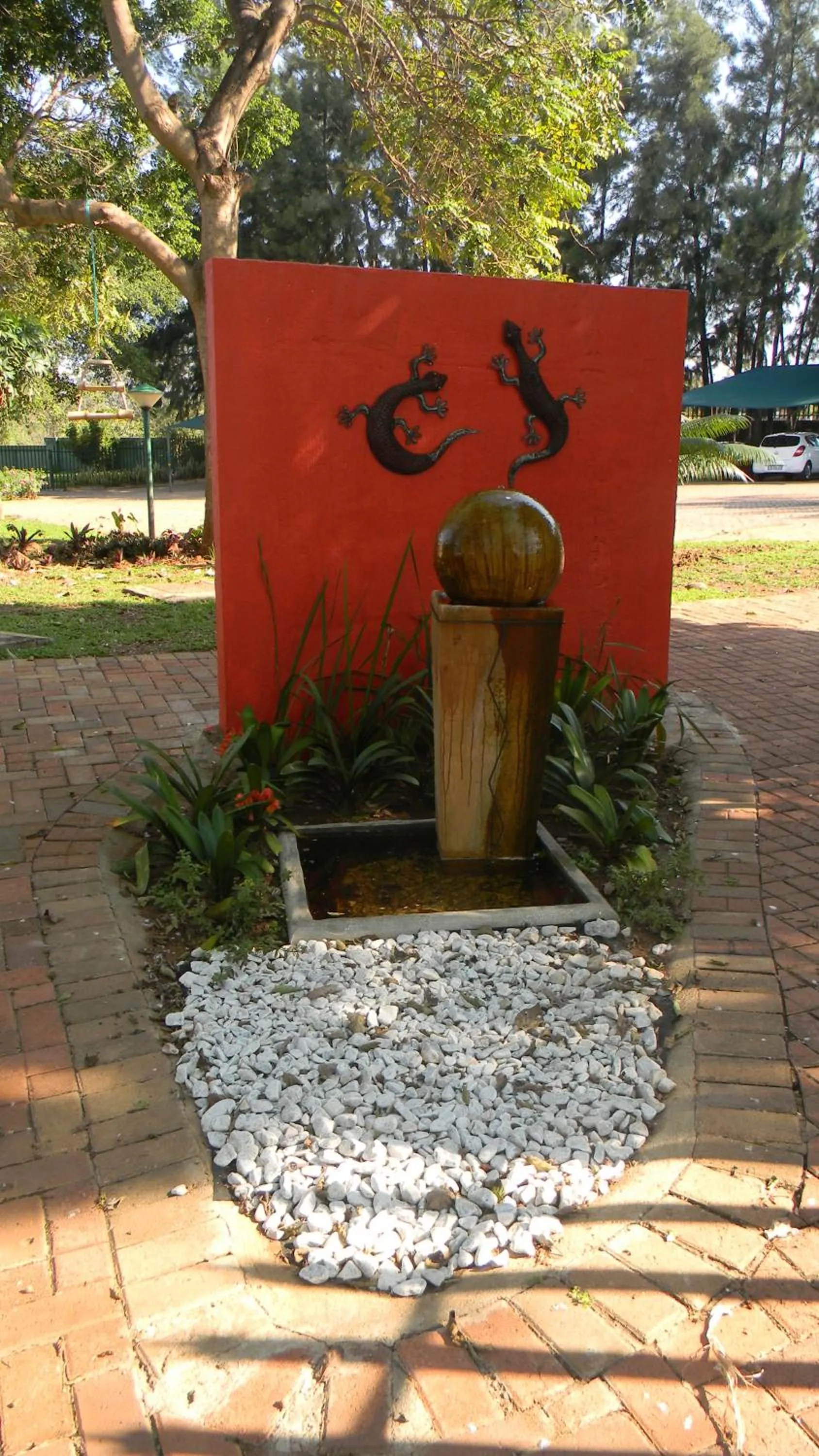 Decorative detail in Rio Vista Lodge