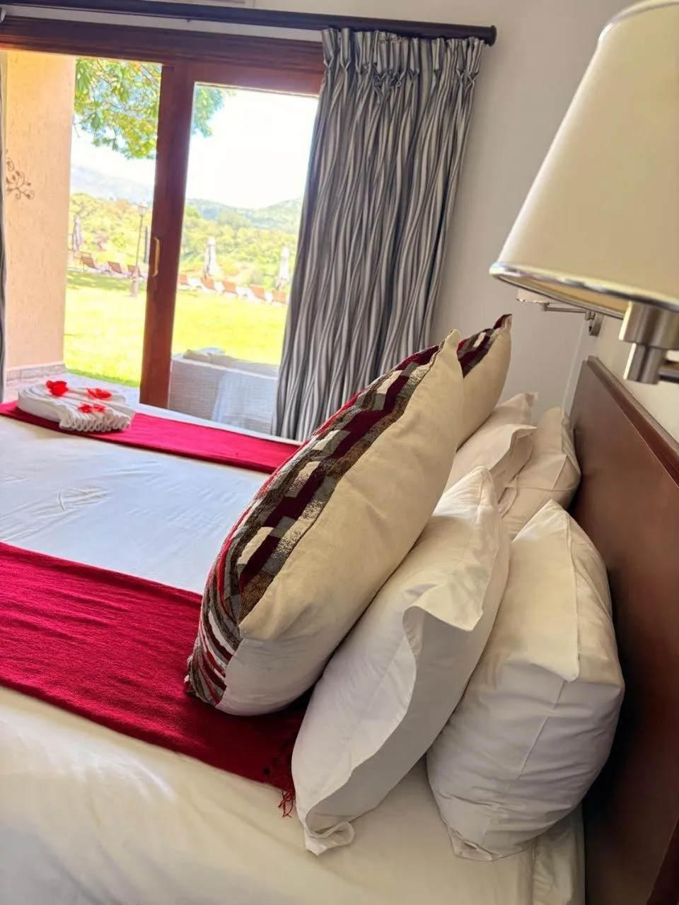 Bed in Rio Vista Lodge