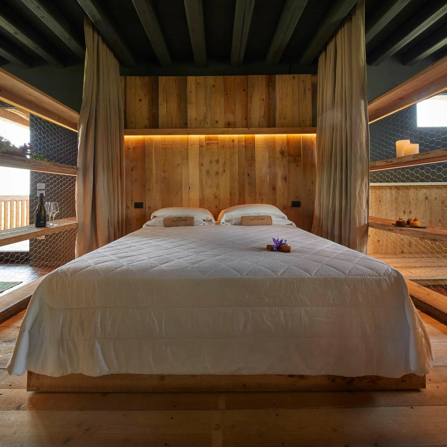 Photo of the whole room, Bed in Duca Di Dolle Wine & Relais