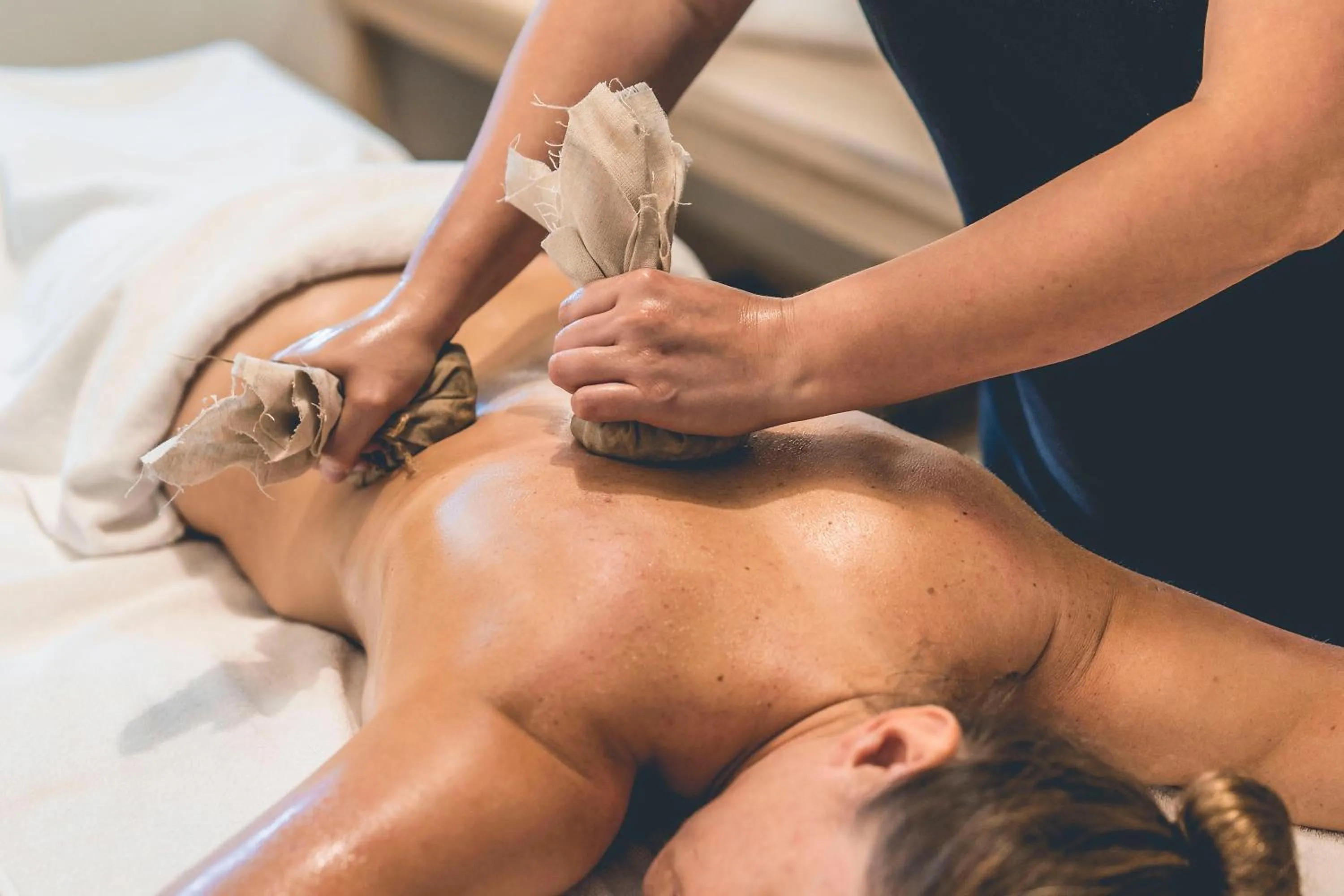Massage in Łubinowe Wzgórze - Wioska Zdrowia