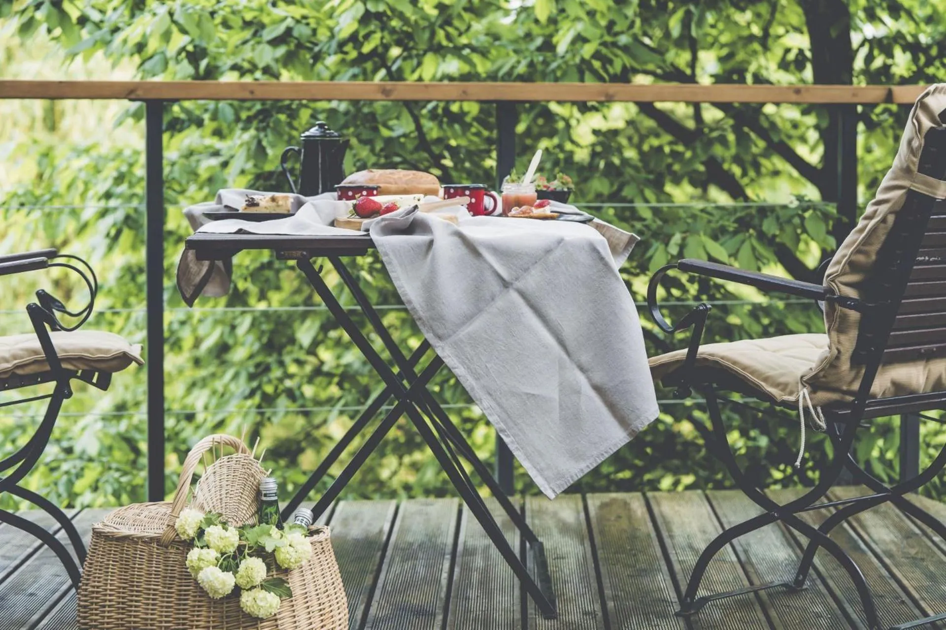 Restaurant/places to eat in Łubinowe Wzgórze - Wioska Zdrowia