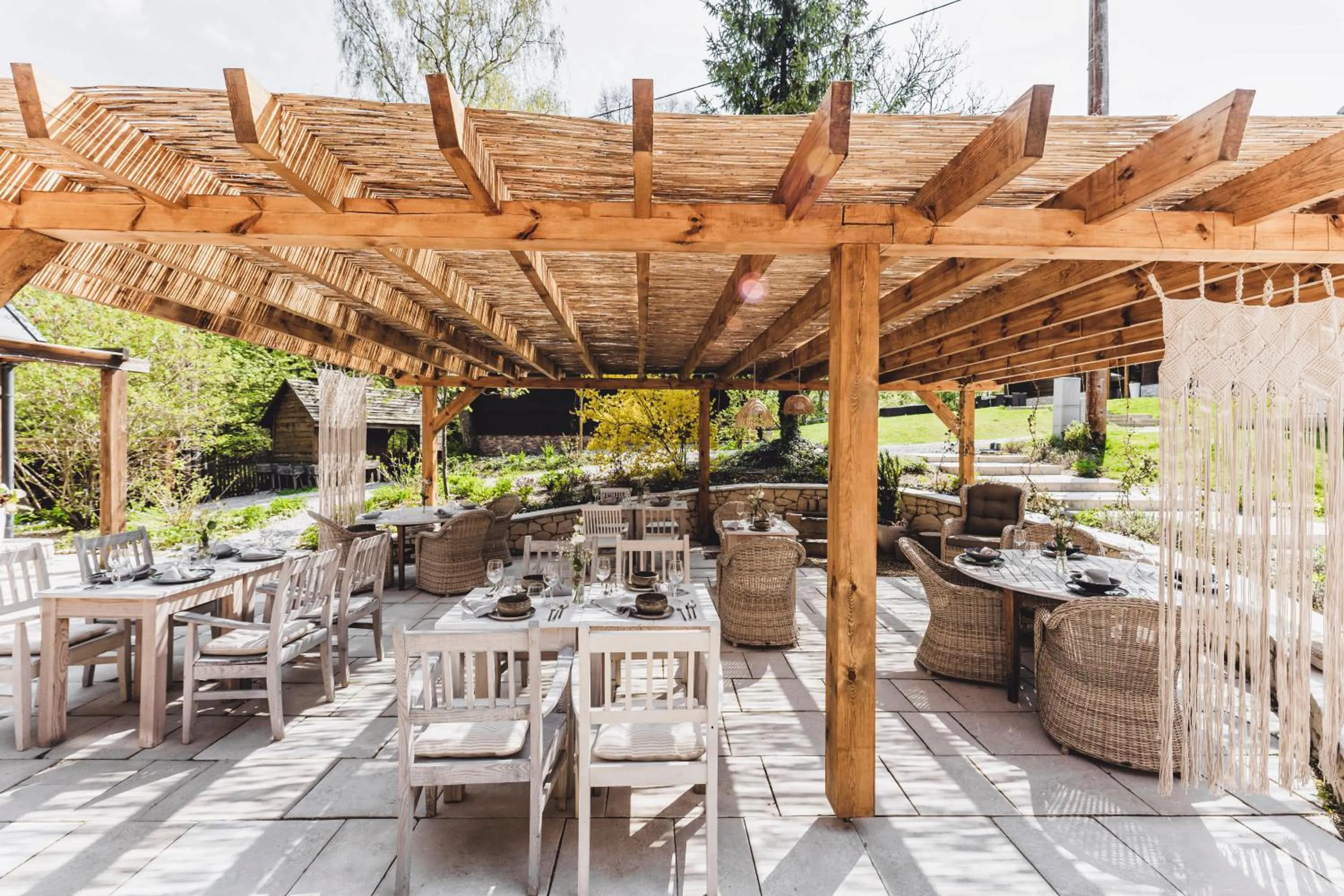 Restaurant/places to eat in Łubinowe Wzgórze - Wioska Zdrowia