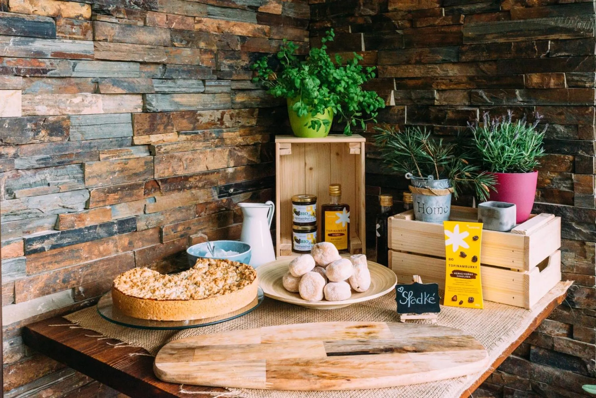 Breakfast in Villa Helia