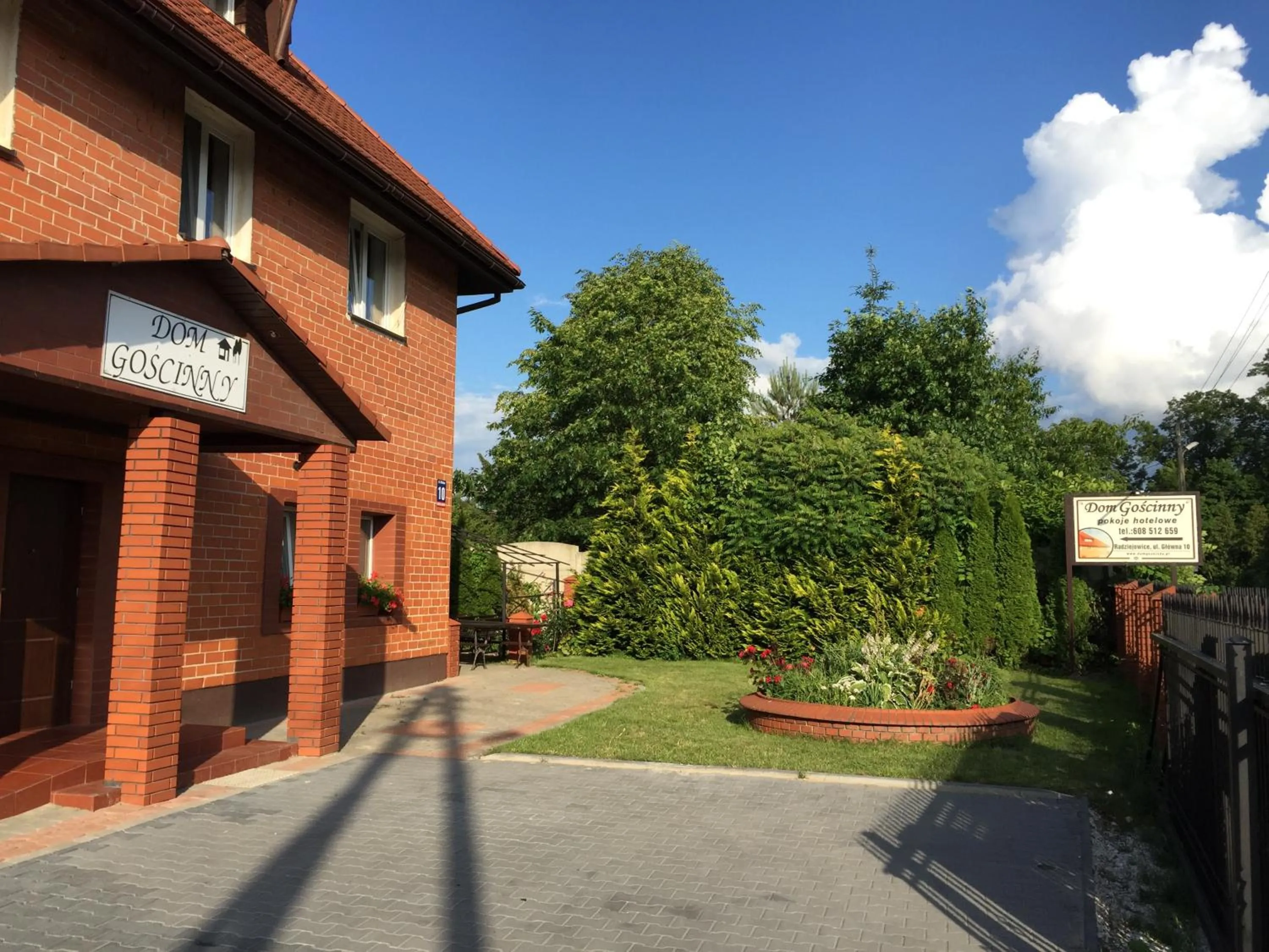 Property building in Dom Gościnny 8 km od Suntago, Deepspot