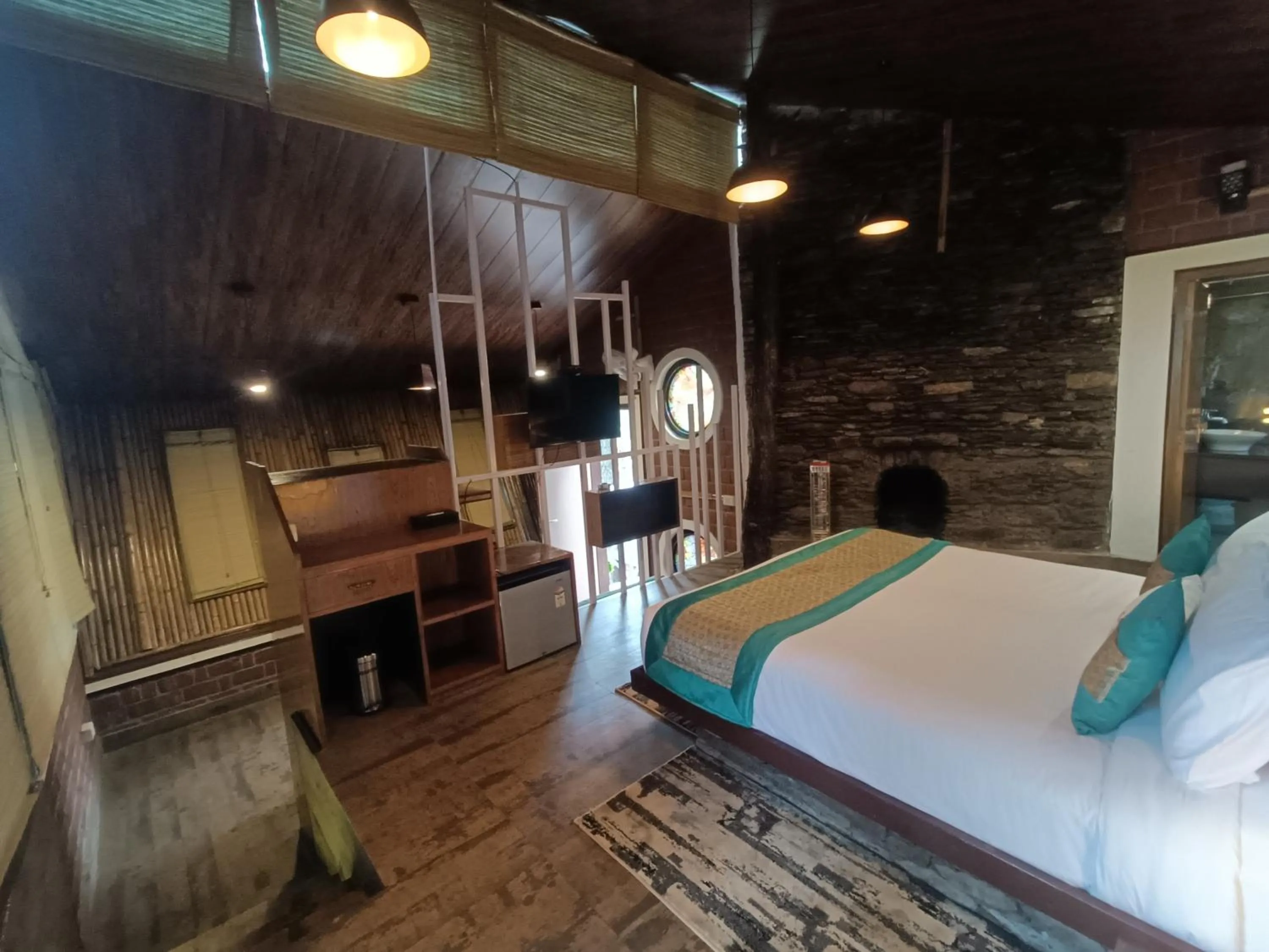 Bed in Zone Connect by The Park, Lansdowne