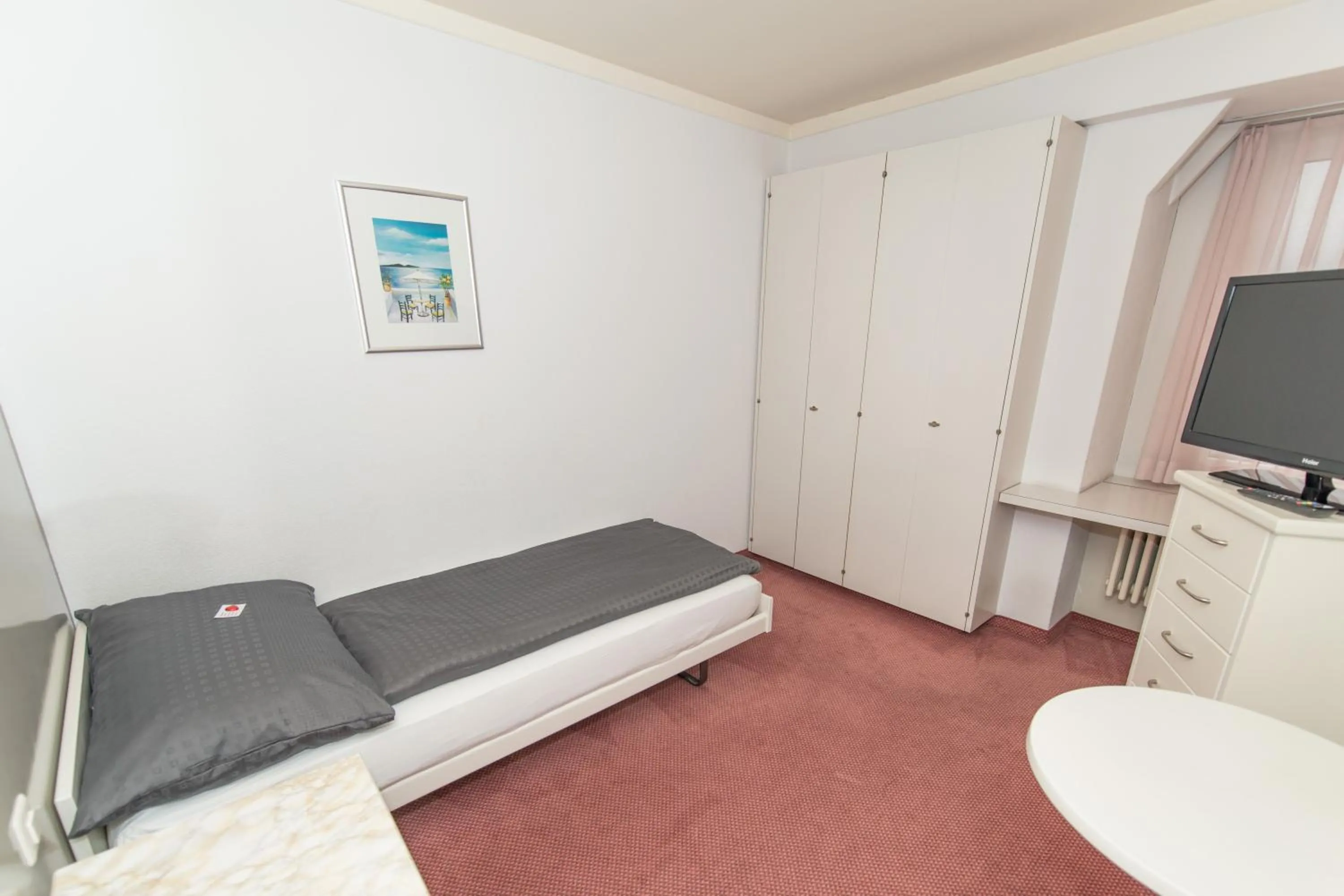 Photo of the whole room, Bed in Hotel Rotes Haus