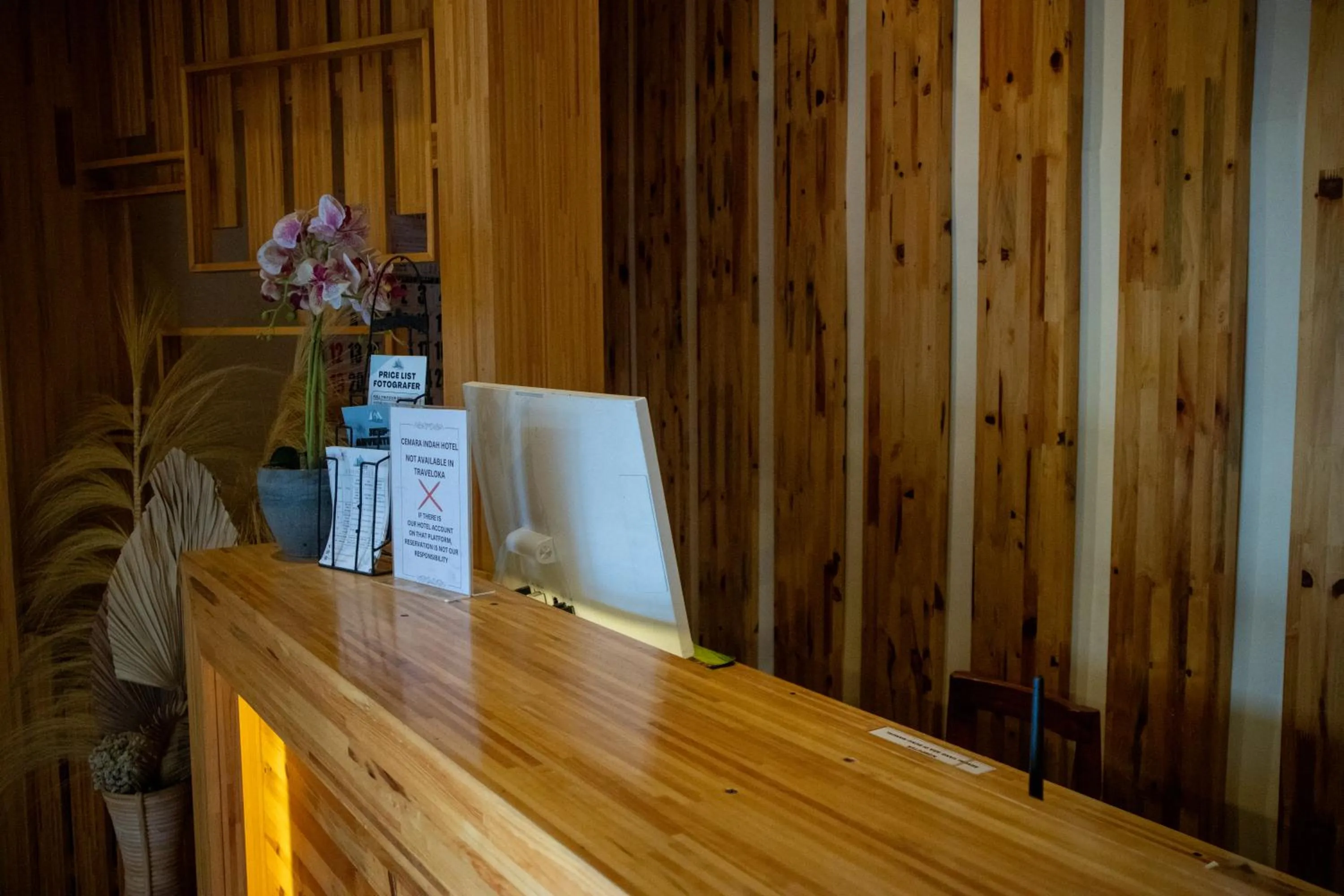 Lobby or reception in Cemara Indah Hotel