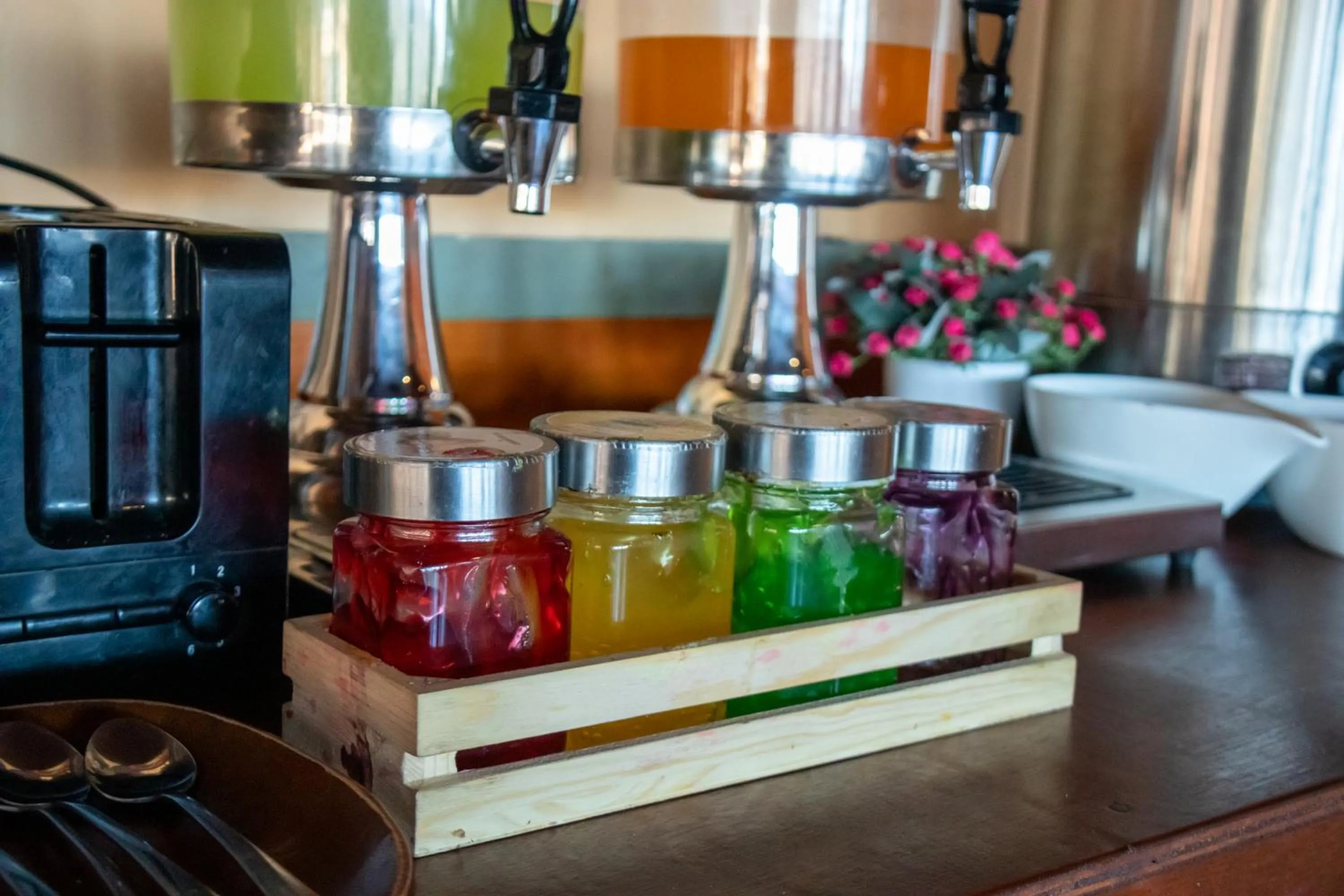 Restaurant/places to eat in Cemara Indah Hotel