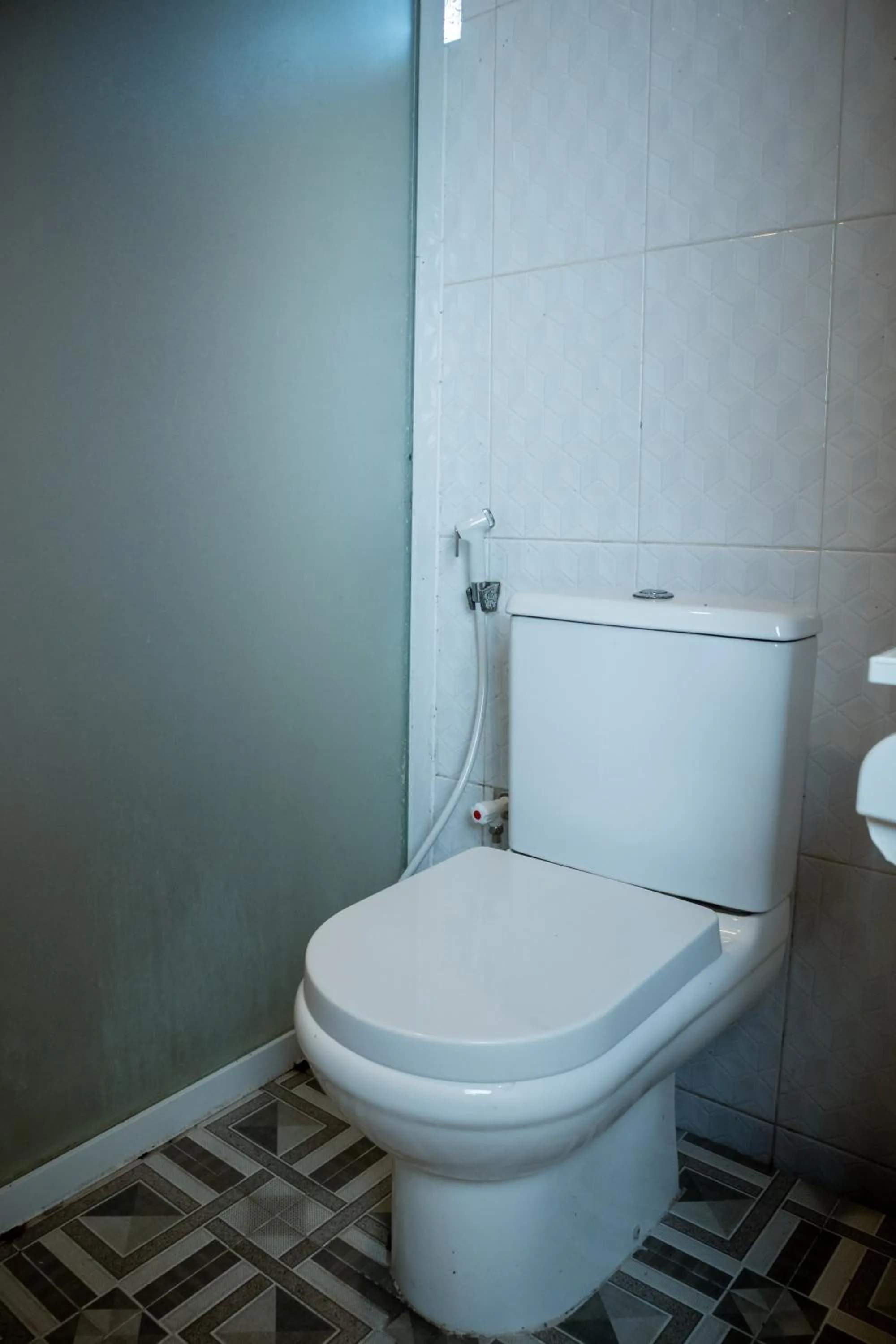 Toilet in Cemara Indah Hotel