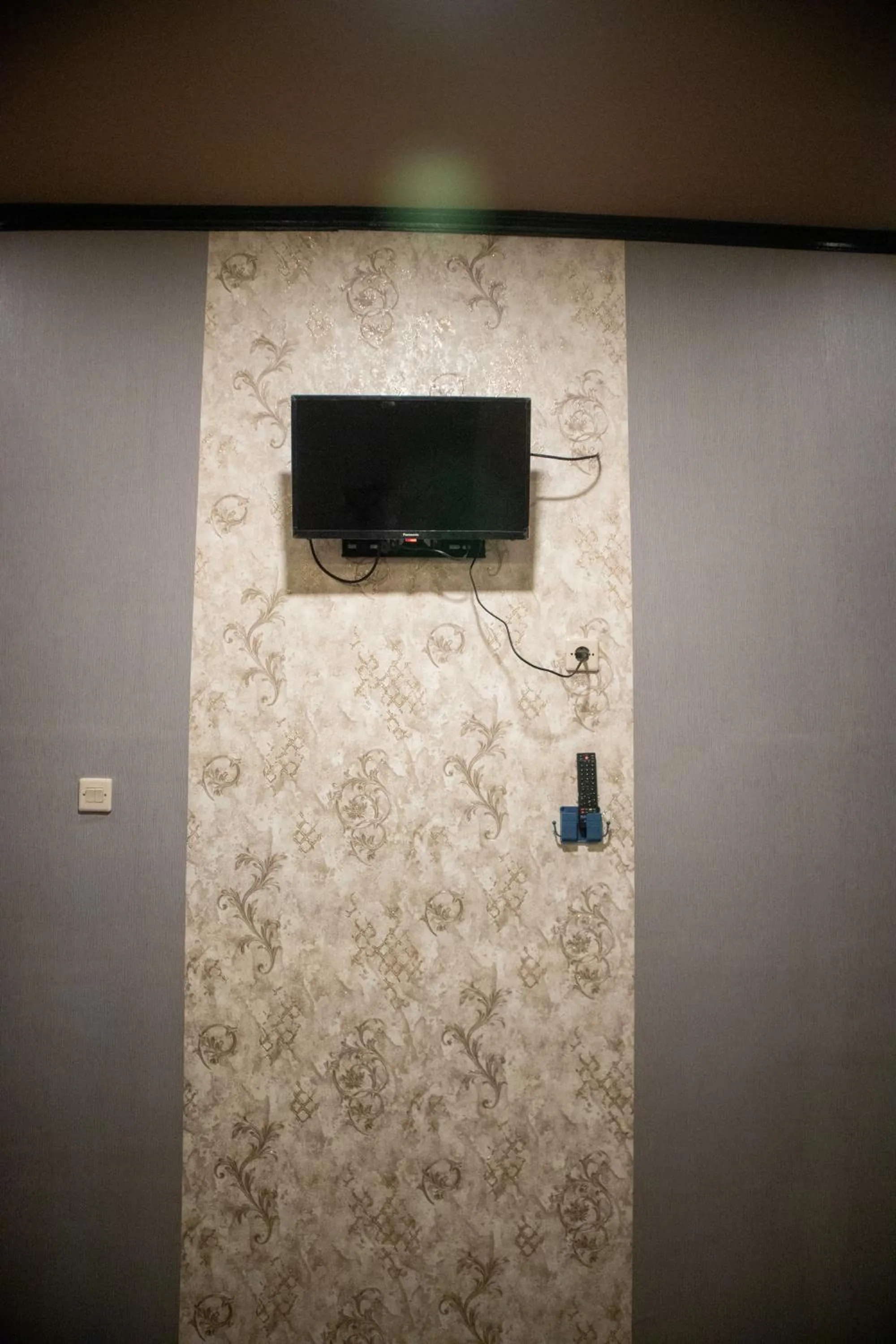 TV and multimedia in Cemara Indah Hotel