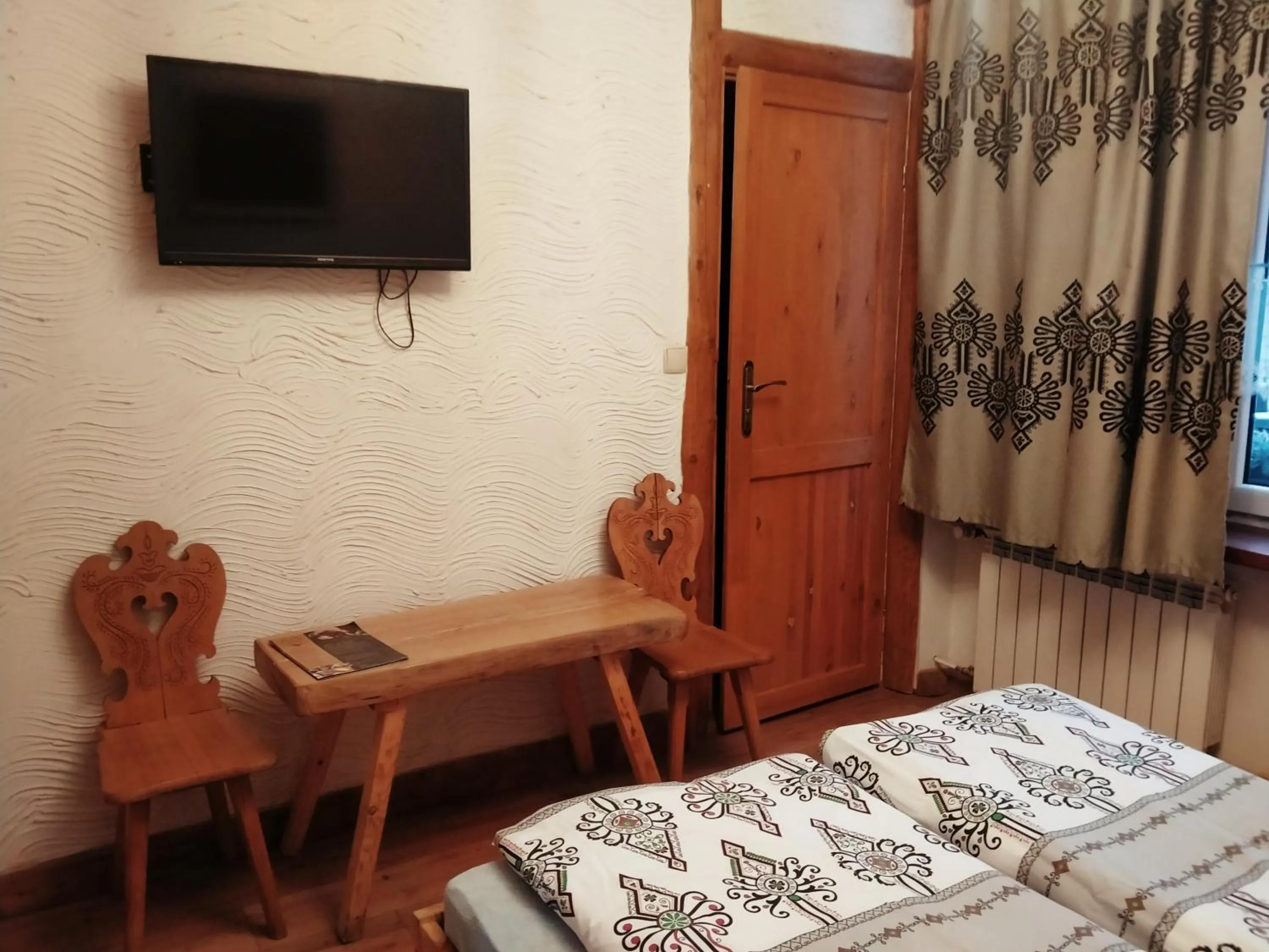 Bed in Zajazd Tatrzanski