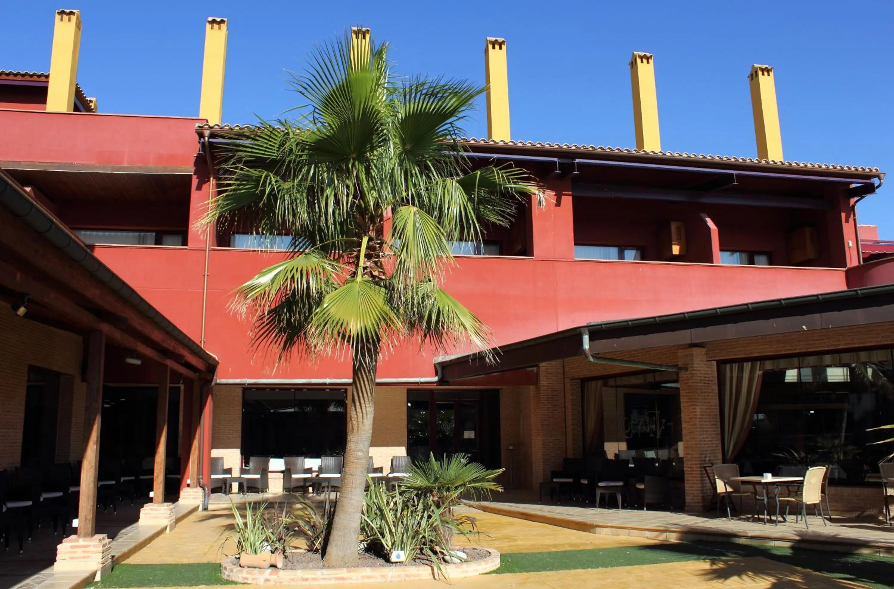 Facade/entrance in Hotel Château Viñasoro