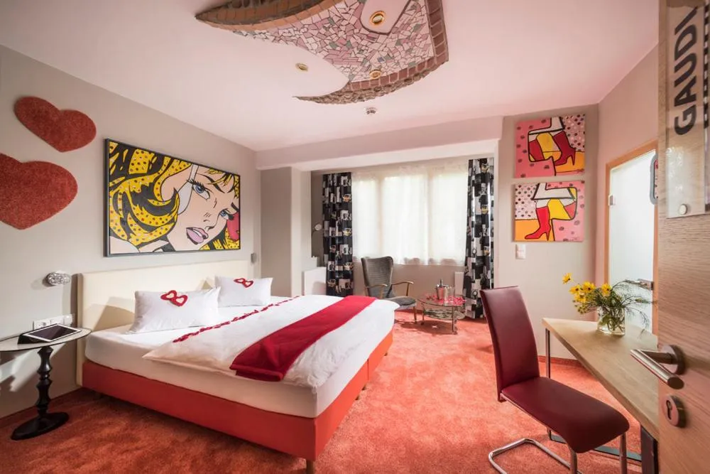 Malerwinkl Restaurant + Kunsthotel