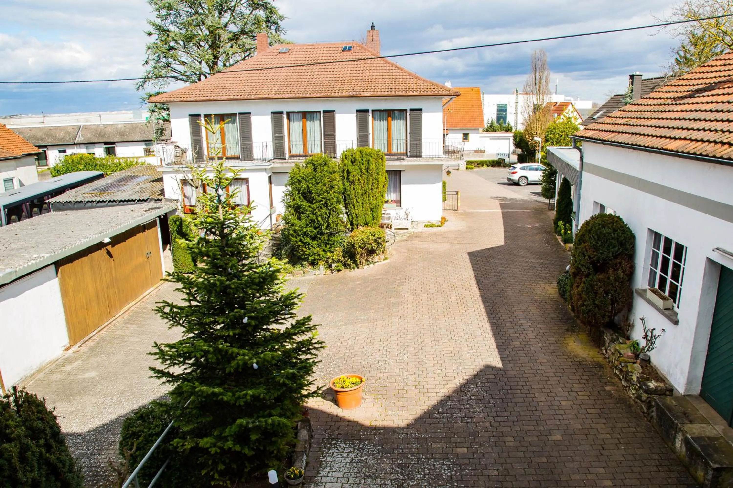 Property building in Hotel Janssen