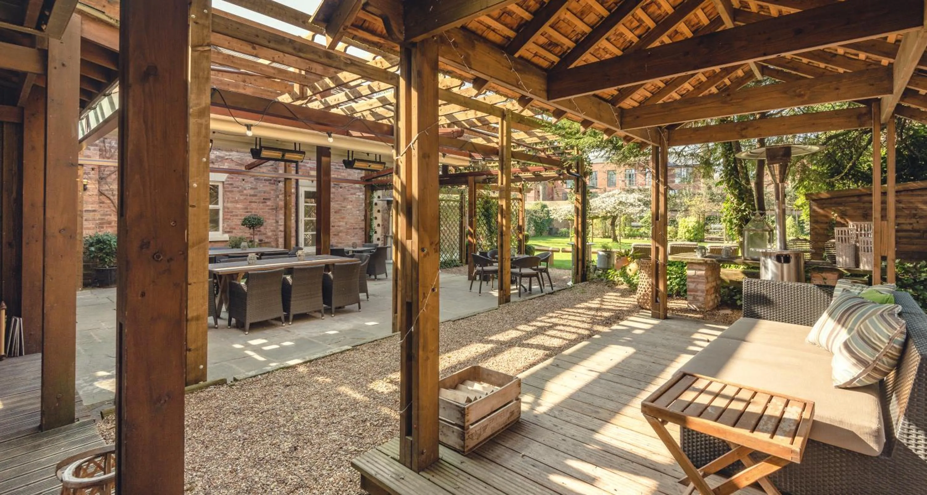 Garden in Eleven Didsbury Park Hotel