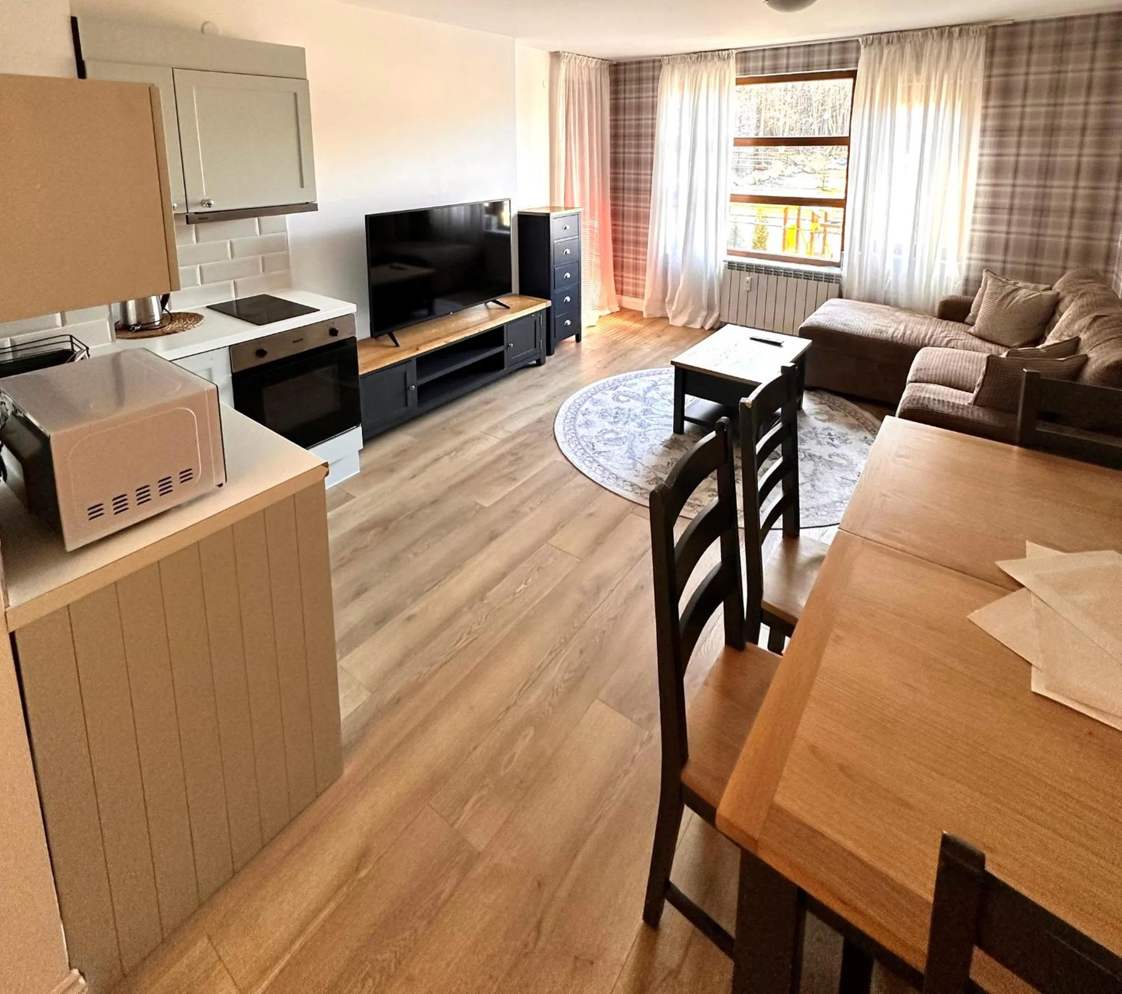 TV and multimedia in Predela 2 Aparthotel