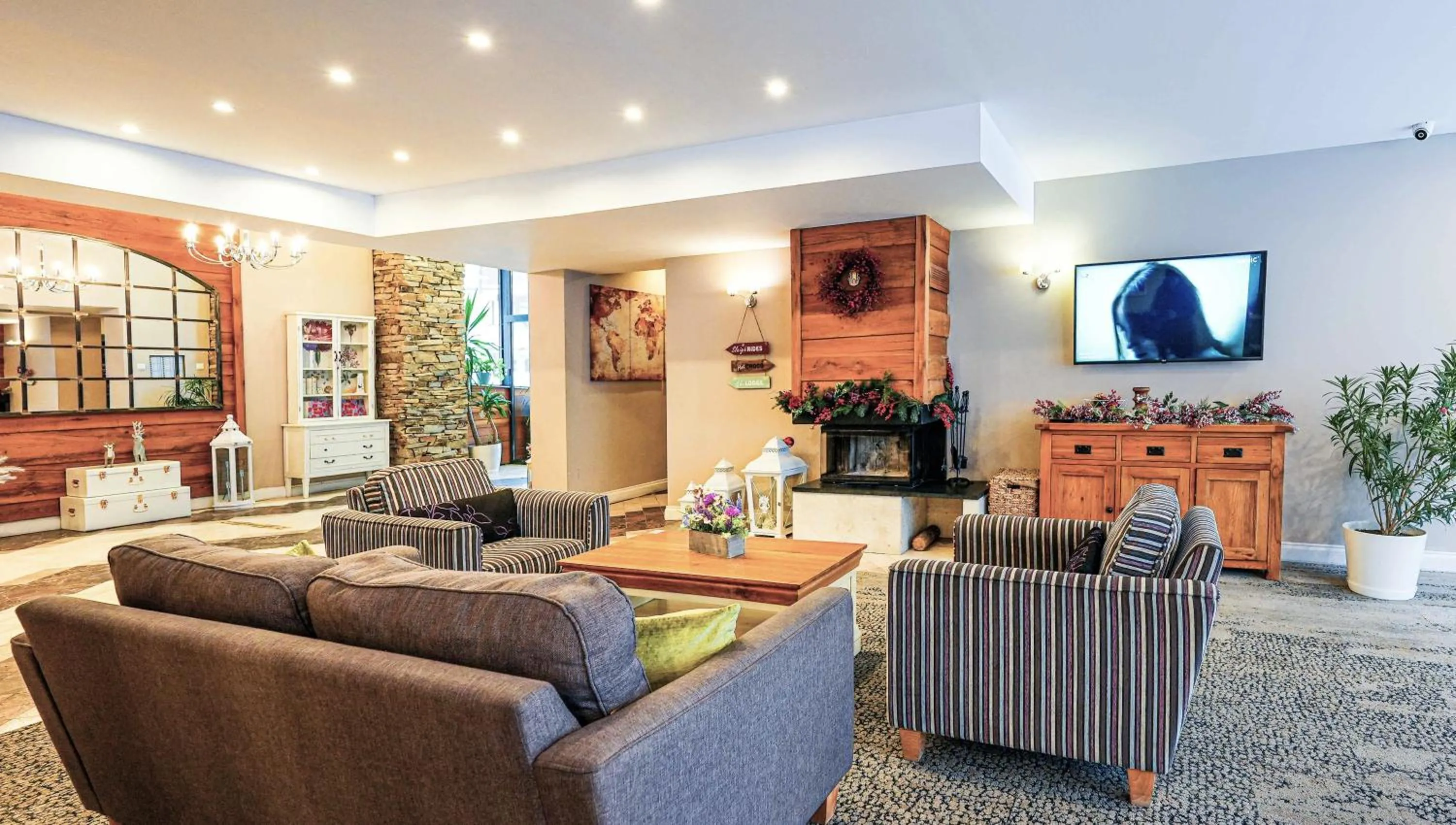 Lobby or reception in Predela 2 Aparthotel