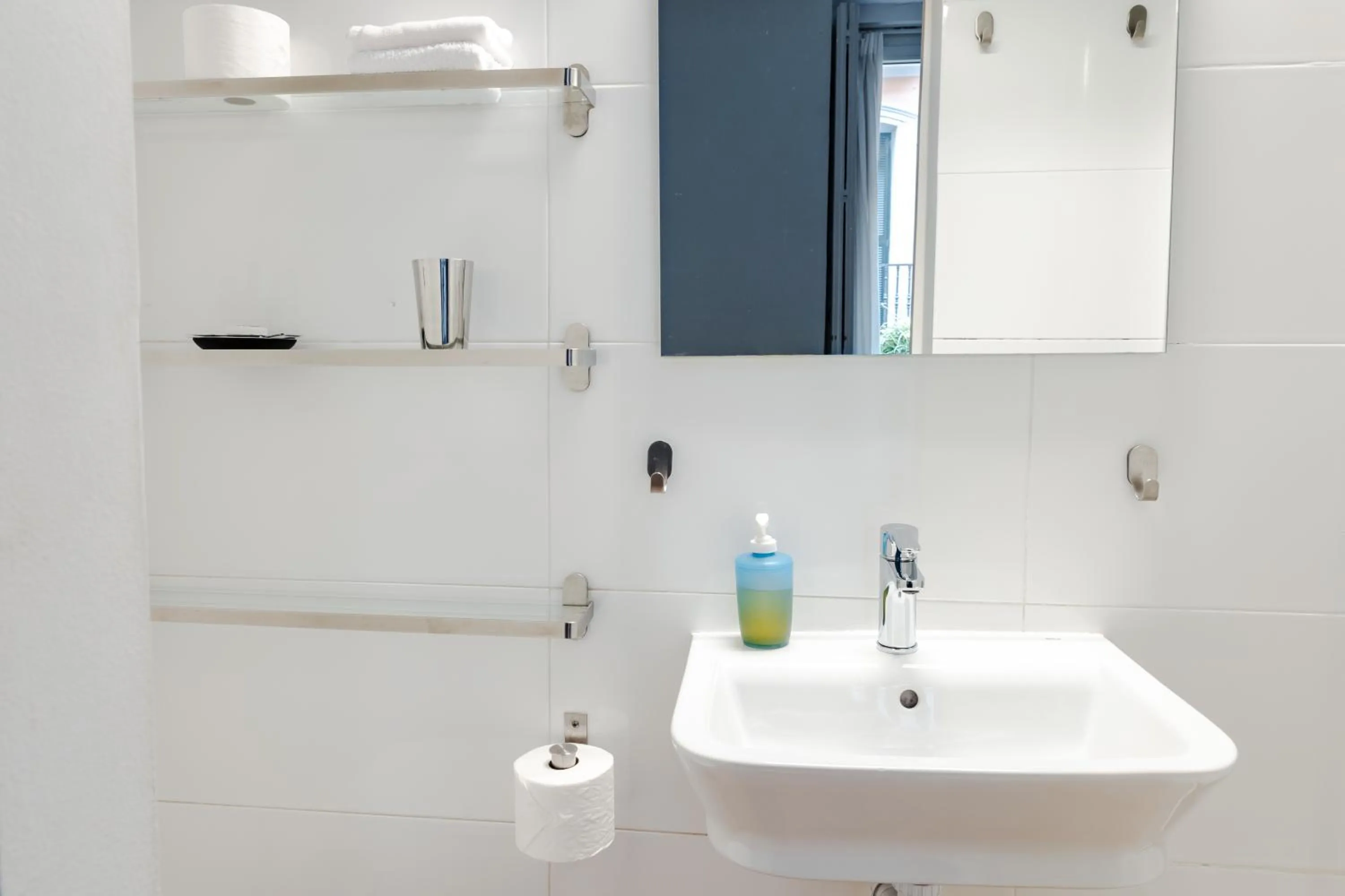 Bathroom in Hostal La Zona