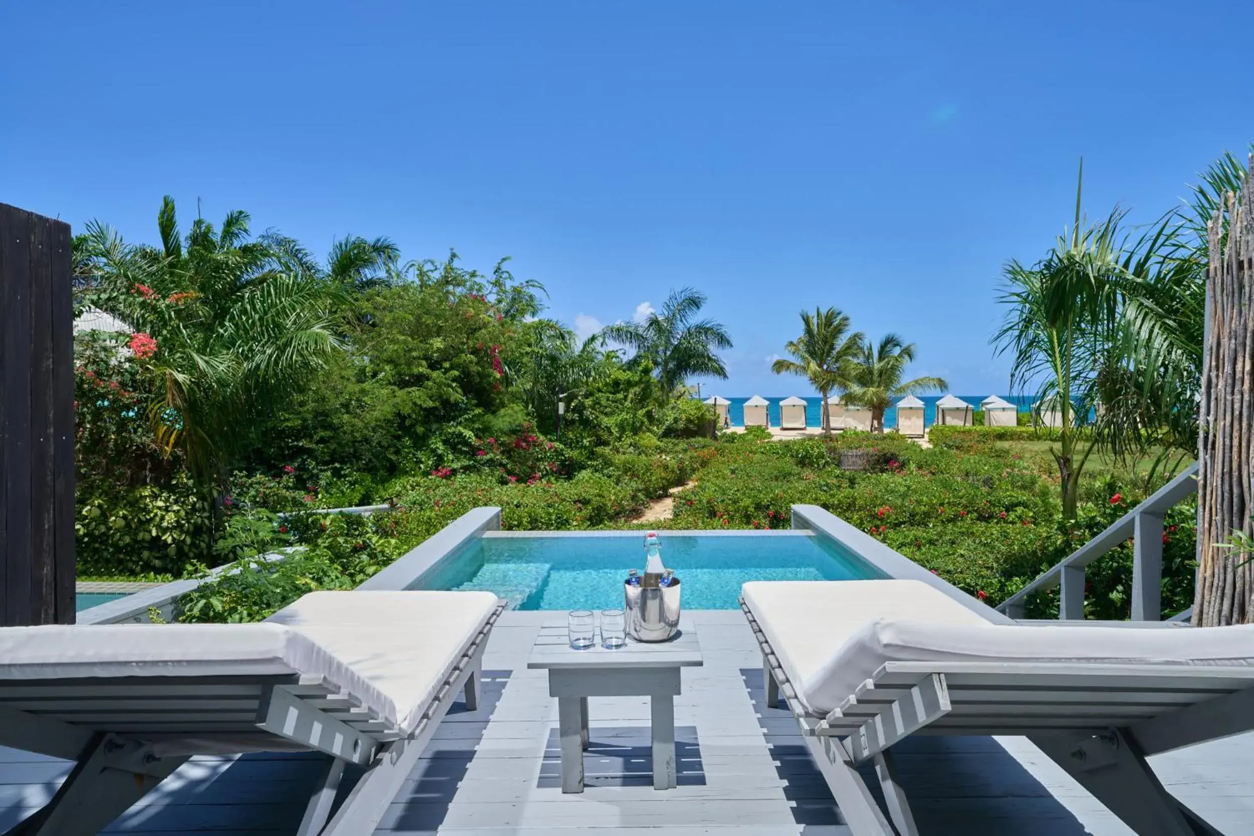 Plunge Pool Cottage in Keyonna Beach - All Inclusive - Couples Only Plunge Pool Cottage in Keyonna Beach - All Inclusive - Couples Only