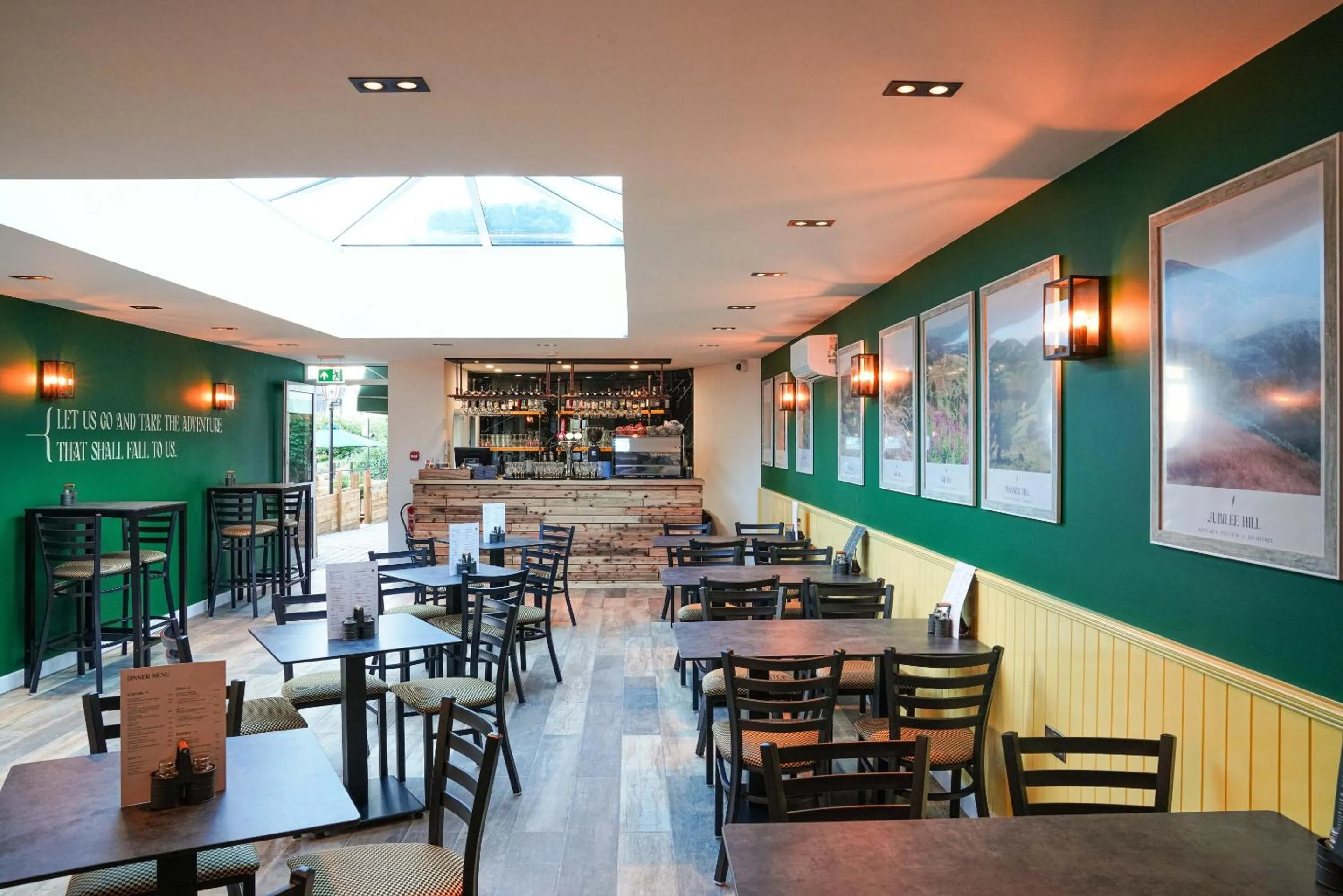 Dining area in Mount Pleasant Hotel