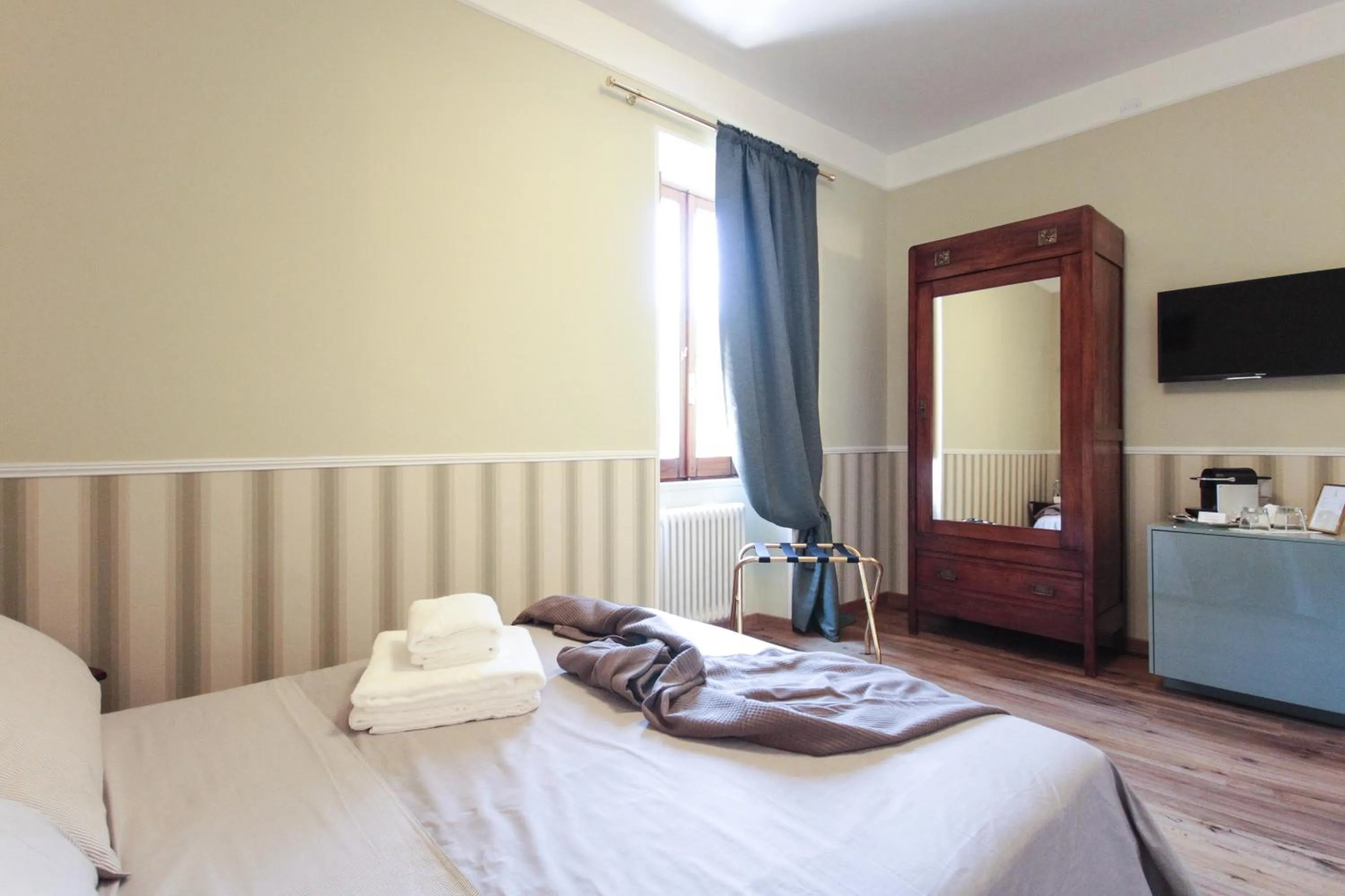 TV and multimedia, Bed in Torre Sant'Antonio