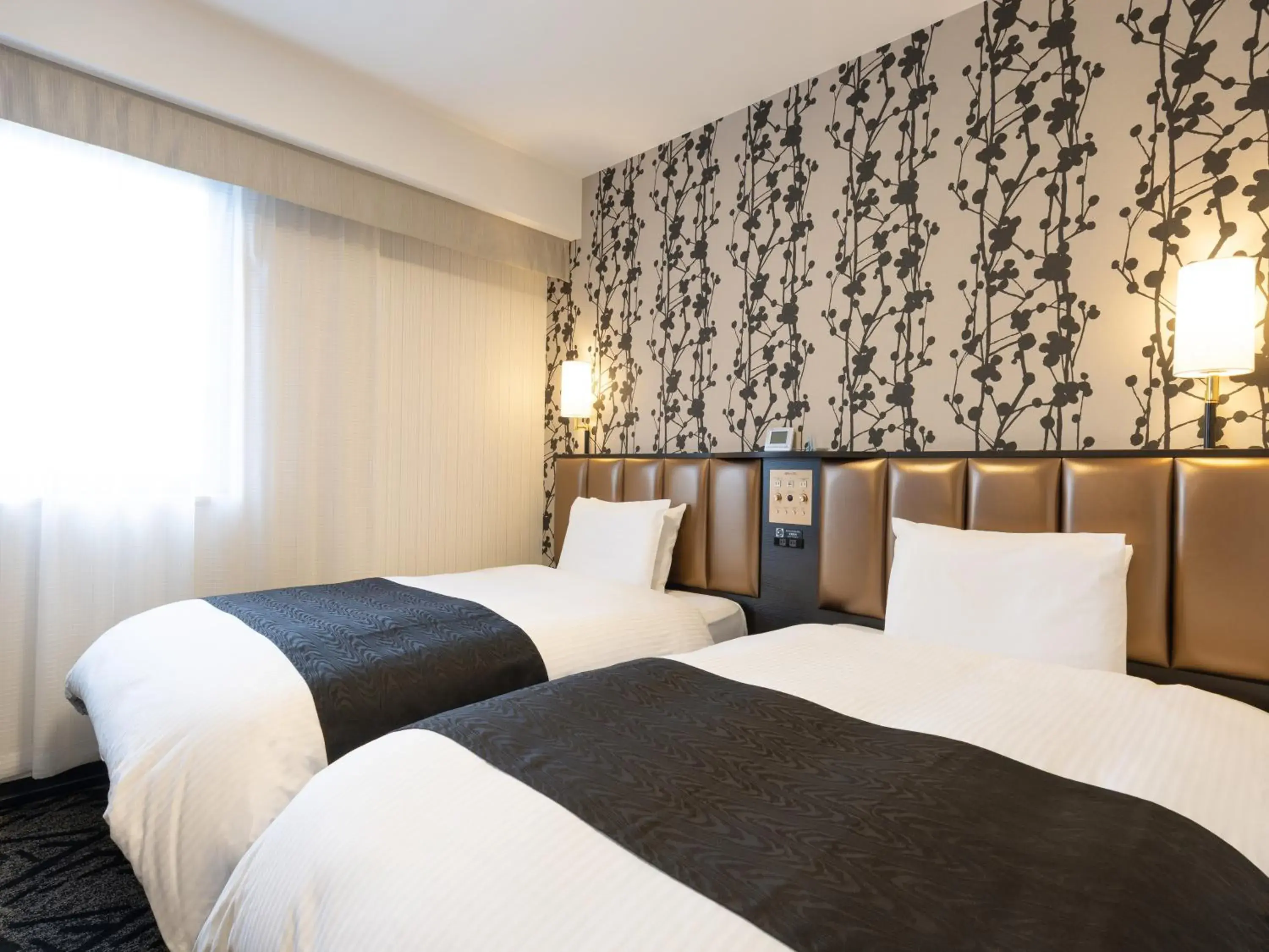 Twin Room - Non-Smoking in APA Hotel Komatsu Twin Room - Non-Smoking in APA Hotel Komatsu