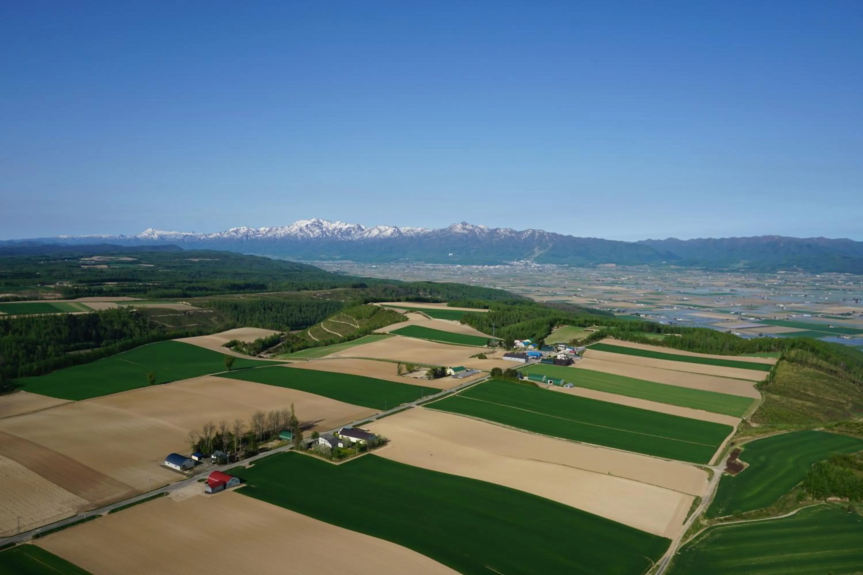 Property building in Akane-yado