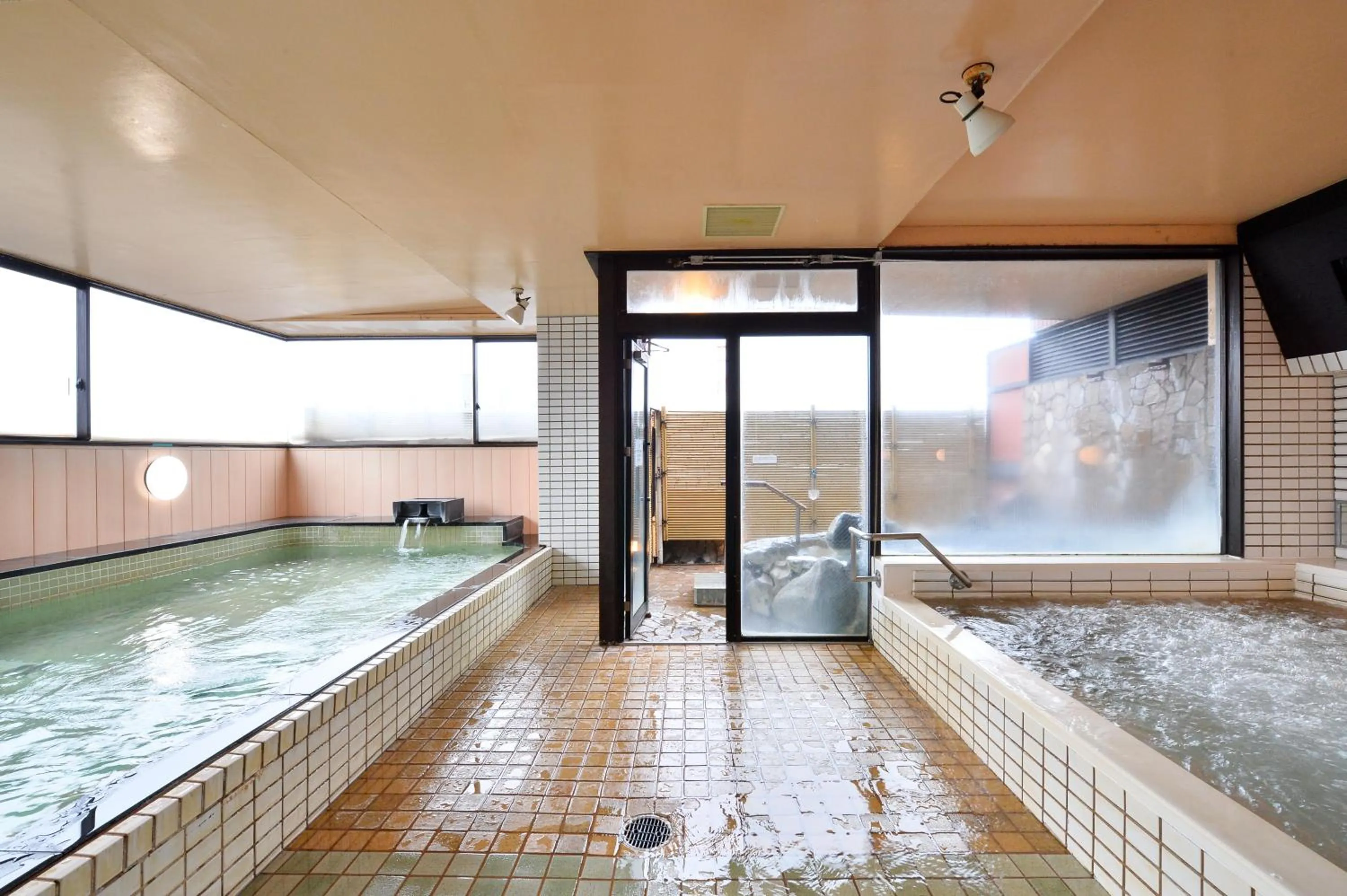Public Bath in APA Hotel Komatsu Grand