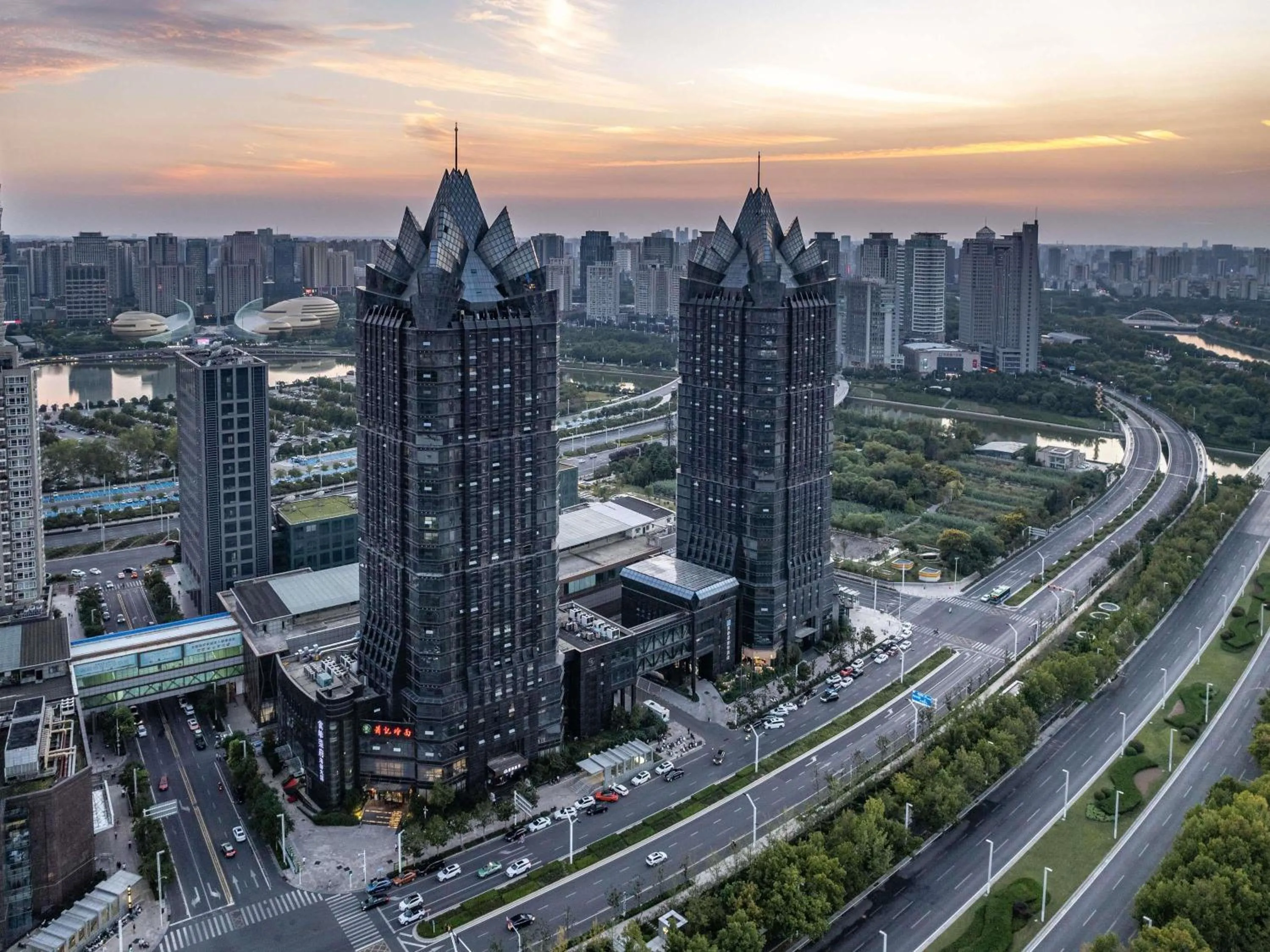 Property building in Novotel Zhengzhou Convention Centre