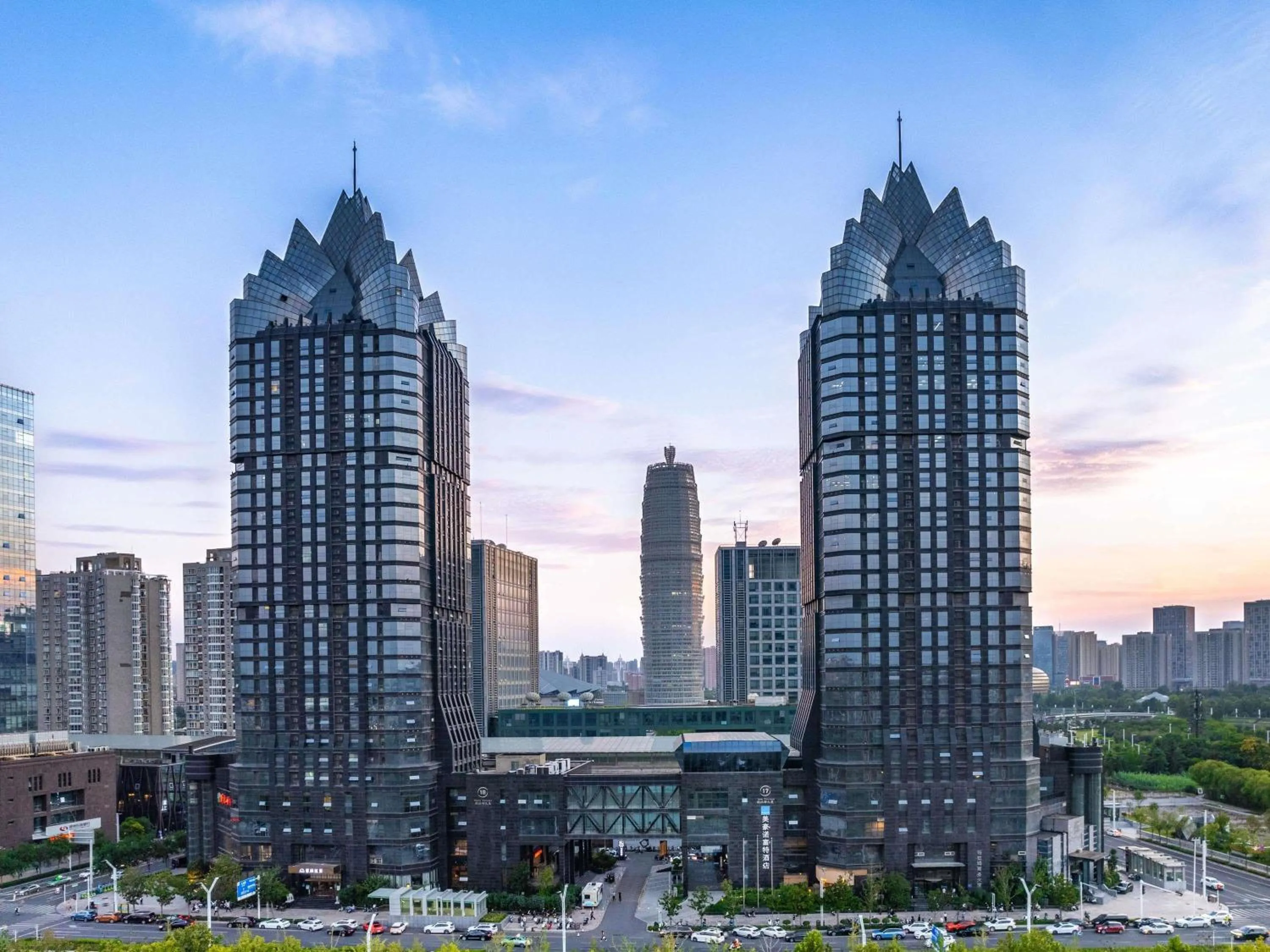 Property building in Novotel Zhengzhou Convention Centre