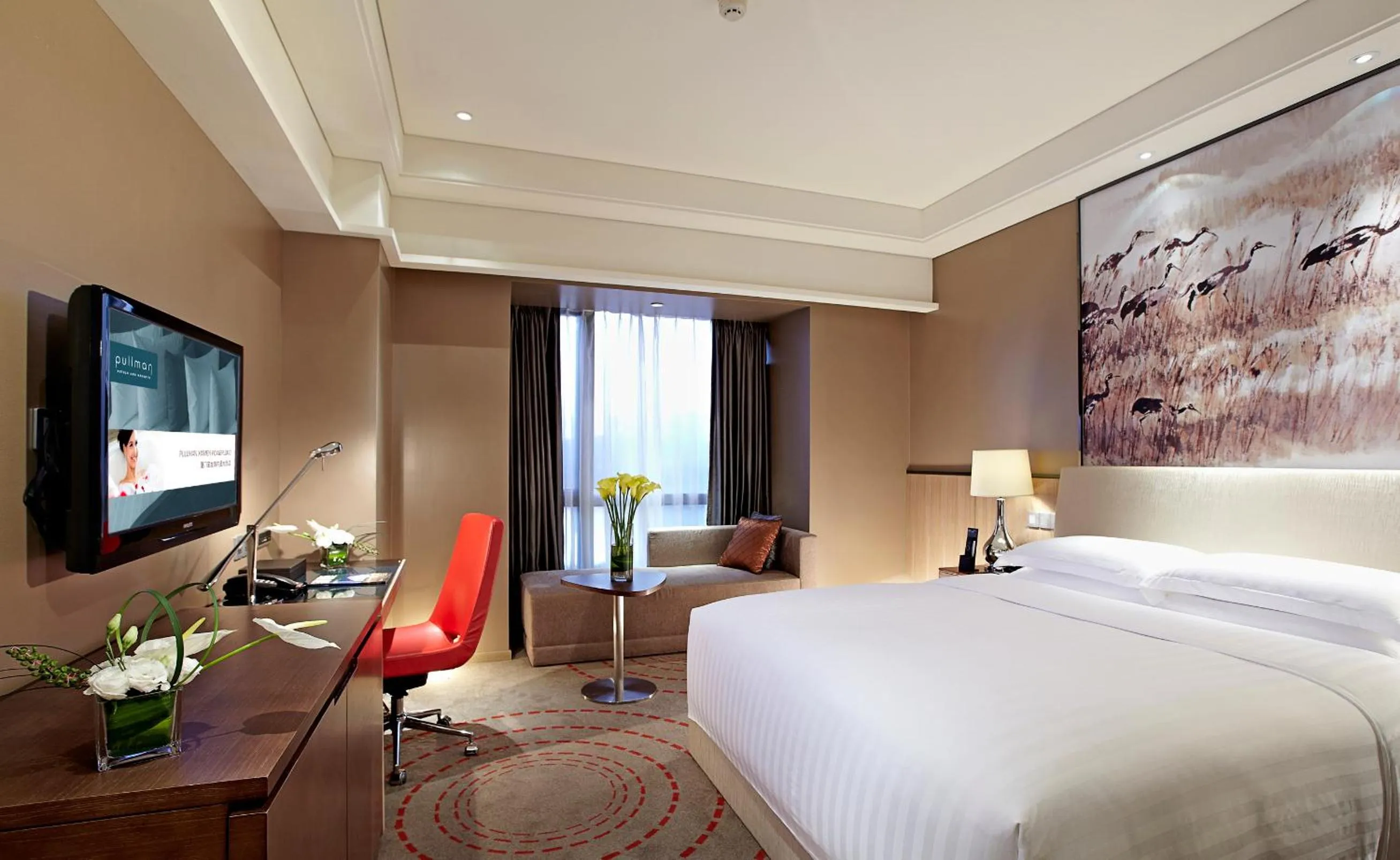Photo of the whole room, Bed in Pullman Xiamen Powerlong